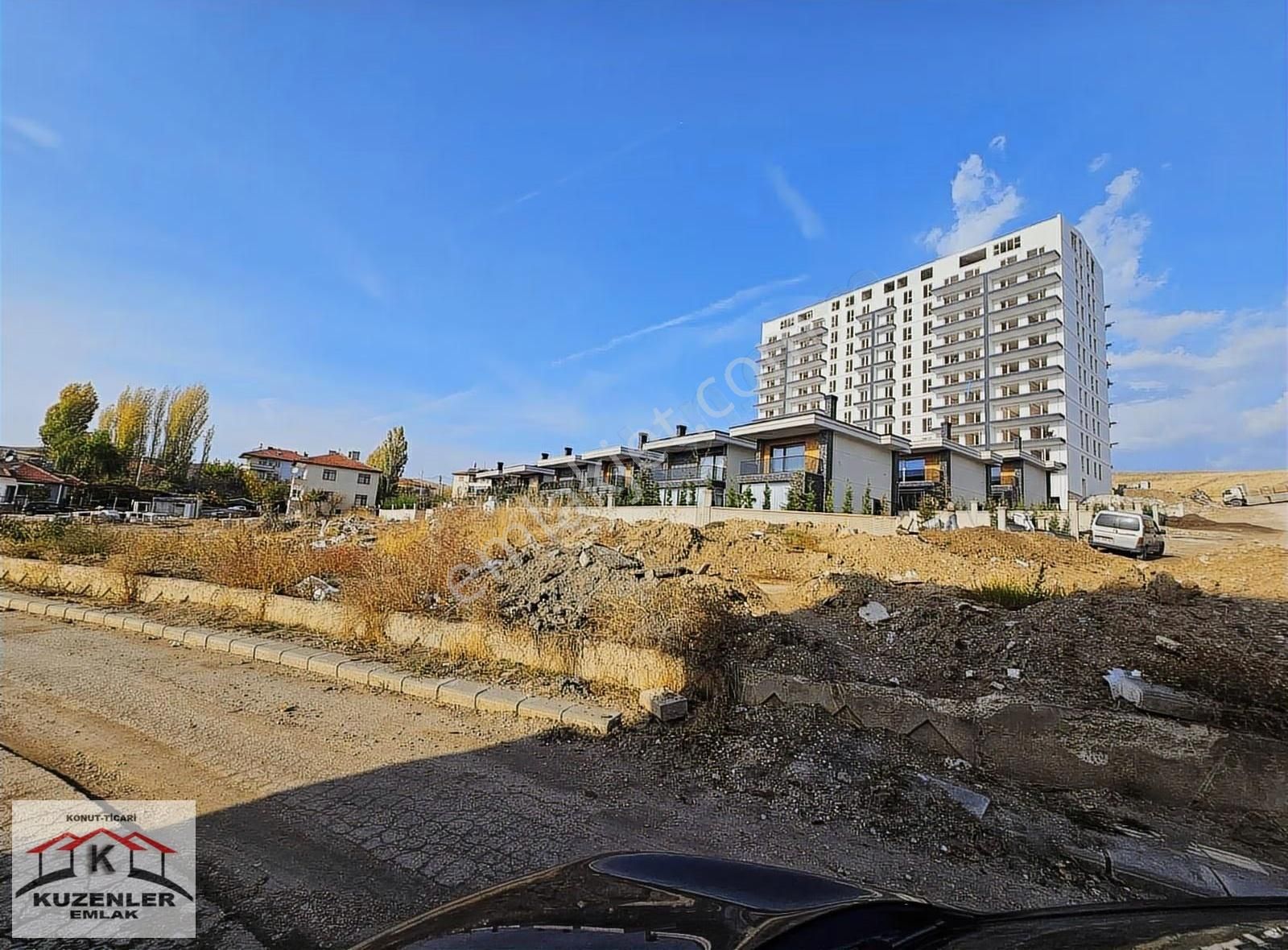 Kuzenler'dn Cumhuriyet Mah.site İçerisinde 8kat 12m2 Teraslı 2+1 - Görsel 7