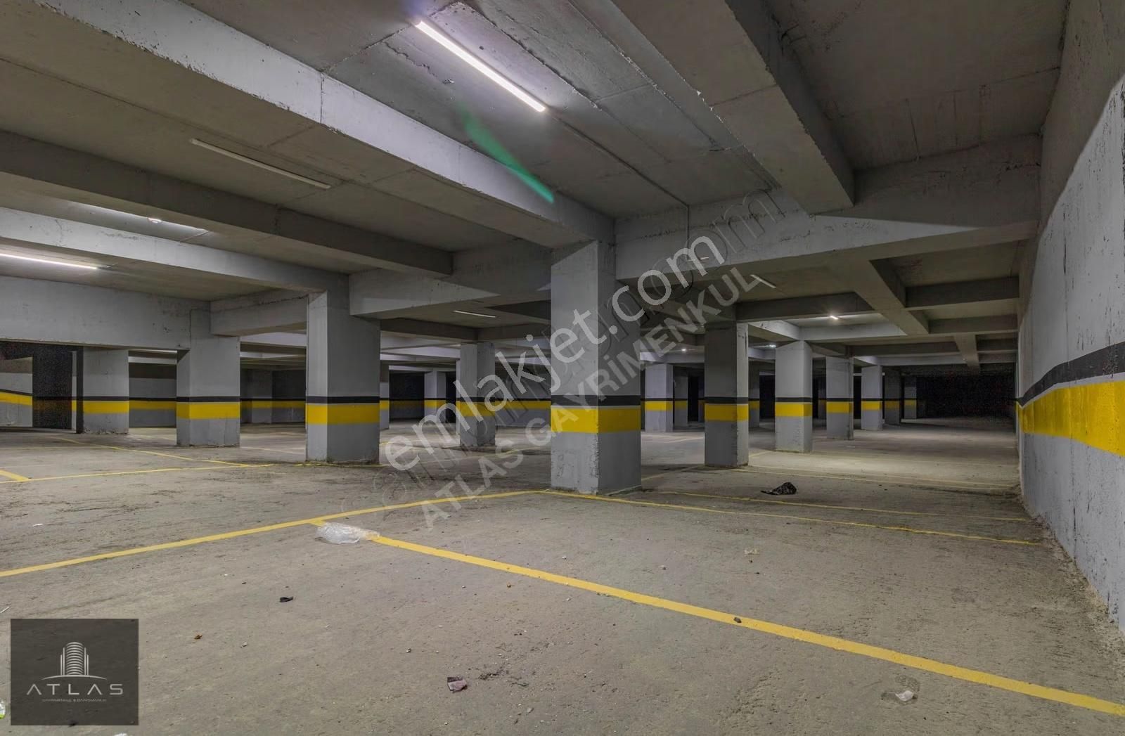 Atlas'tan, Site İçi, 3+1, 115m2, 9.kat, Şehir Manzaralı, Fırsat