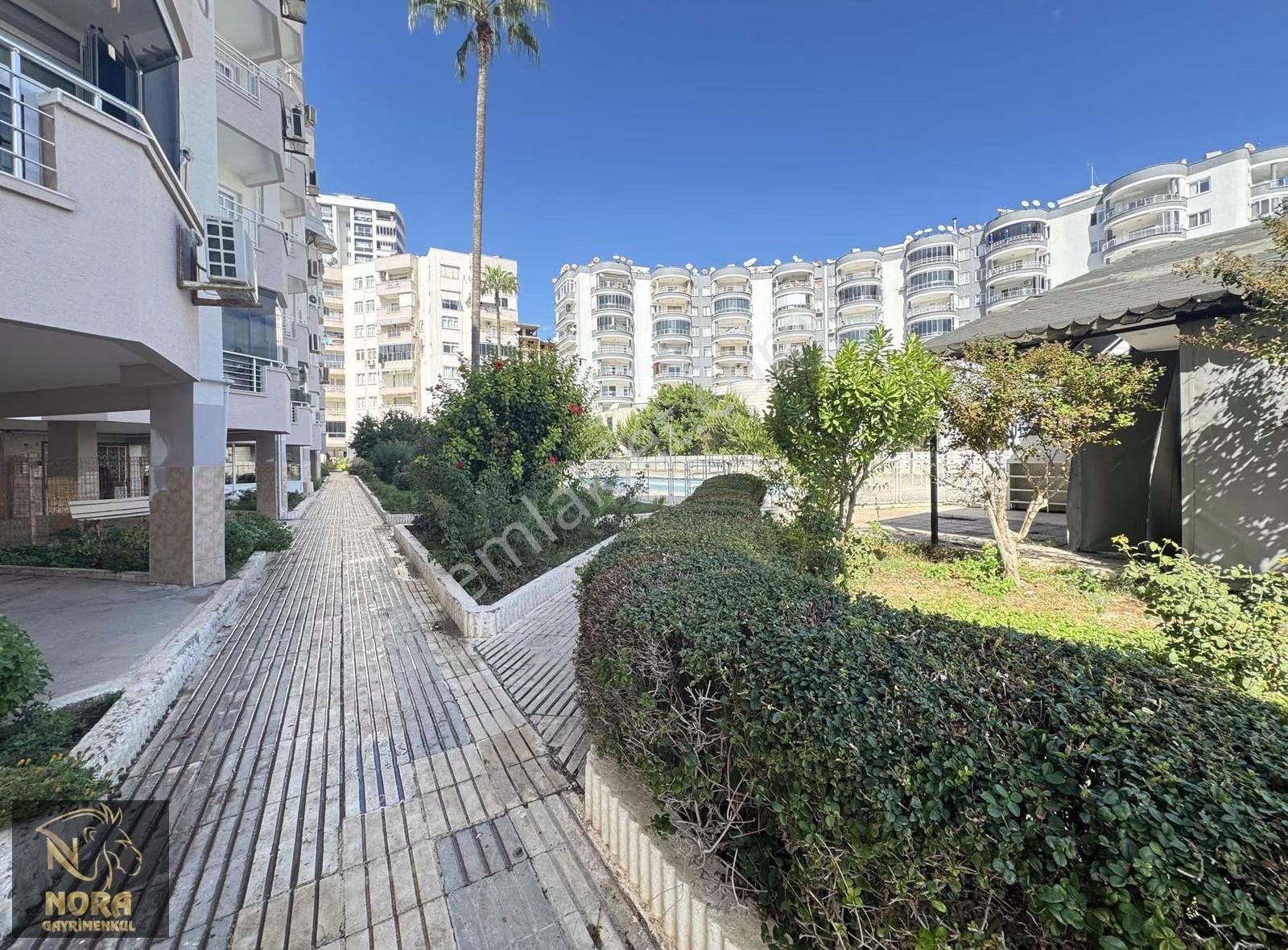 Nora'dan Deniz Manzaralı Geniş Satılık 2+1 - Görsel 19