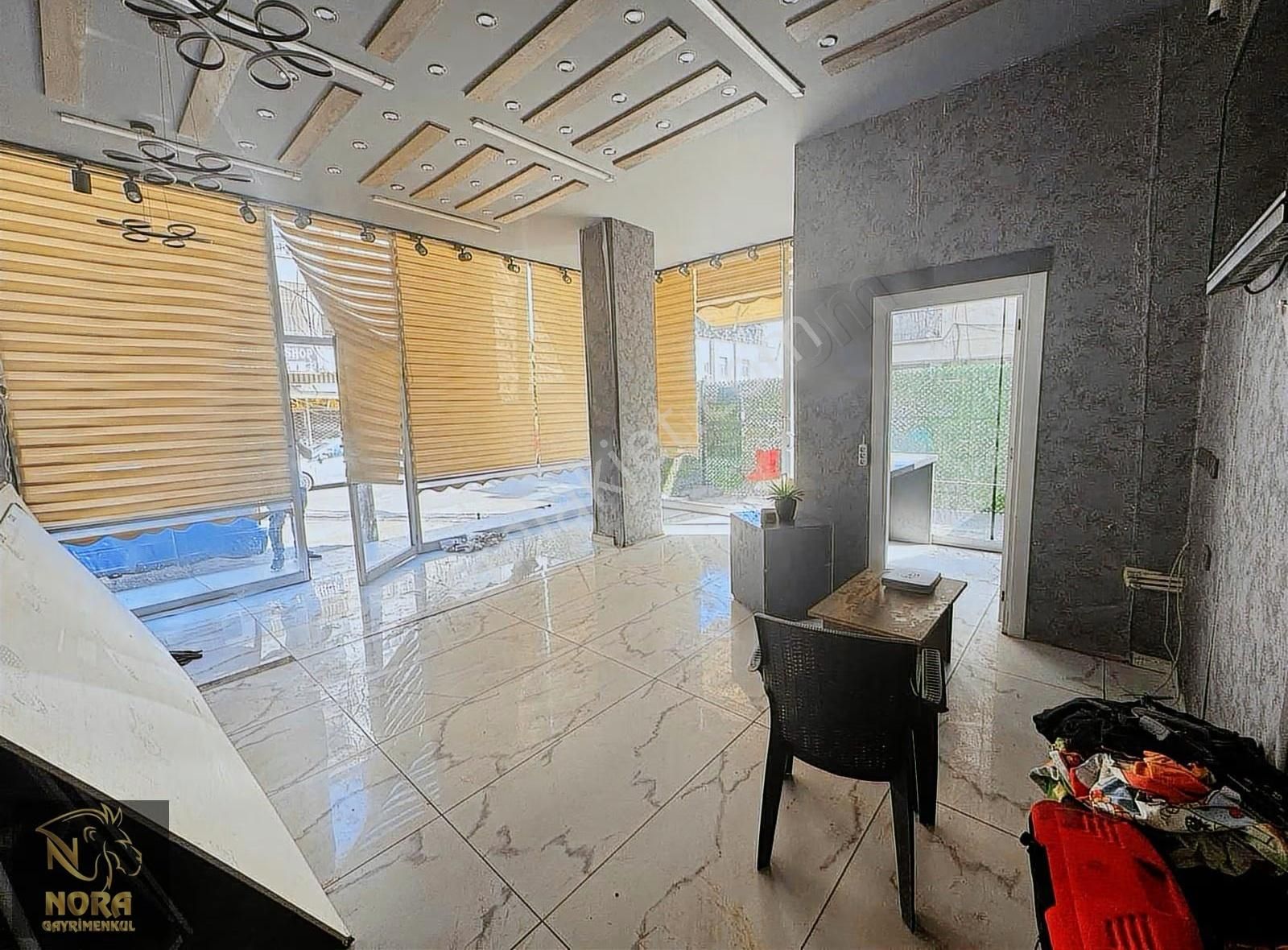 Nora'dan Köşe Başı Cadde Cepheli Satılık Dükkan