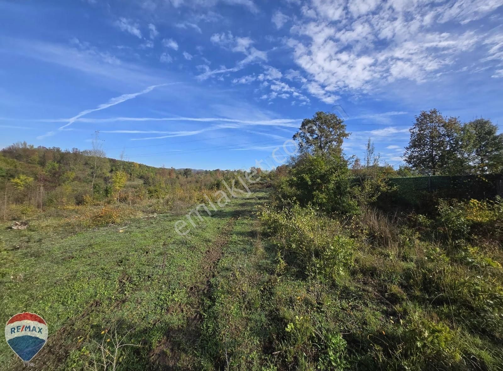 Remax Hikmet Başer Uzuntarla'nın En Güzel Satılık Arazilerden - Görsel 2
