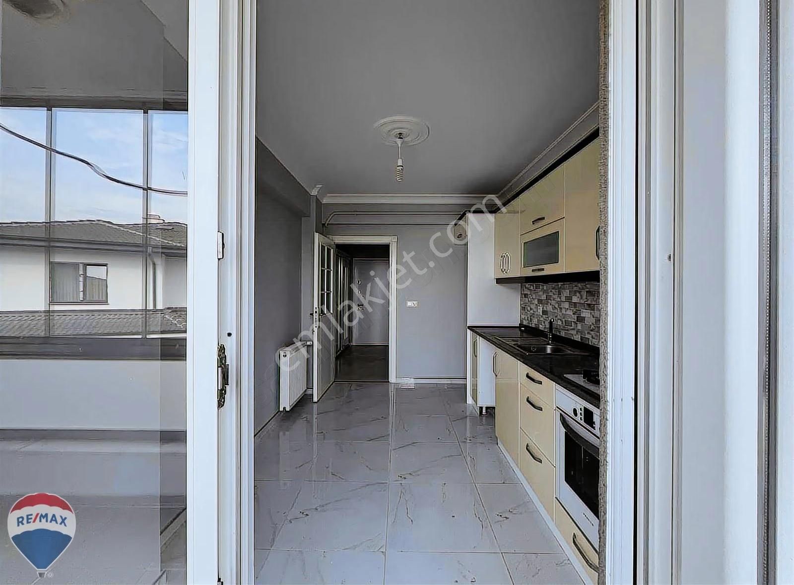 Remax Mavi'den Serdivan/yazlık Mah.'de Satılık 3+1 Daire - Görsel 15
