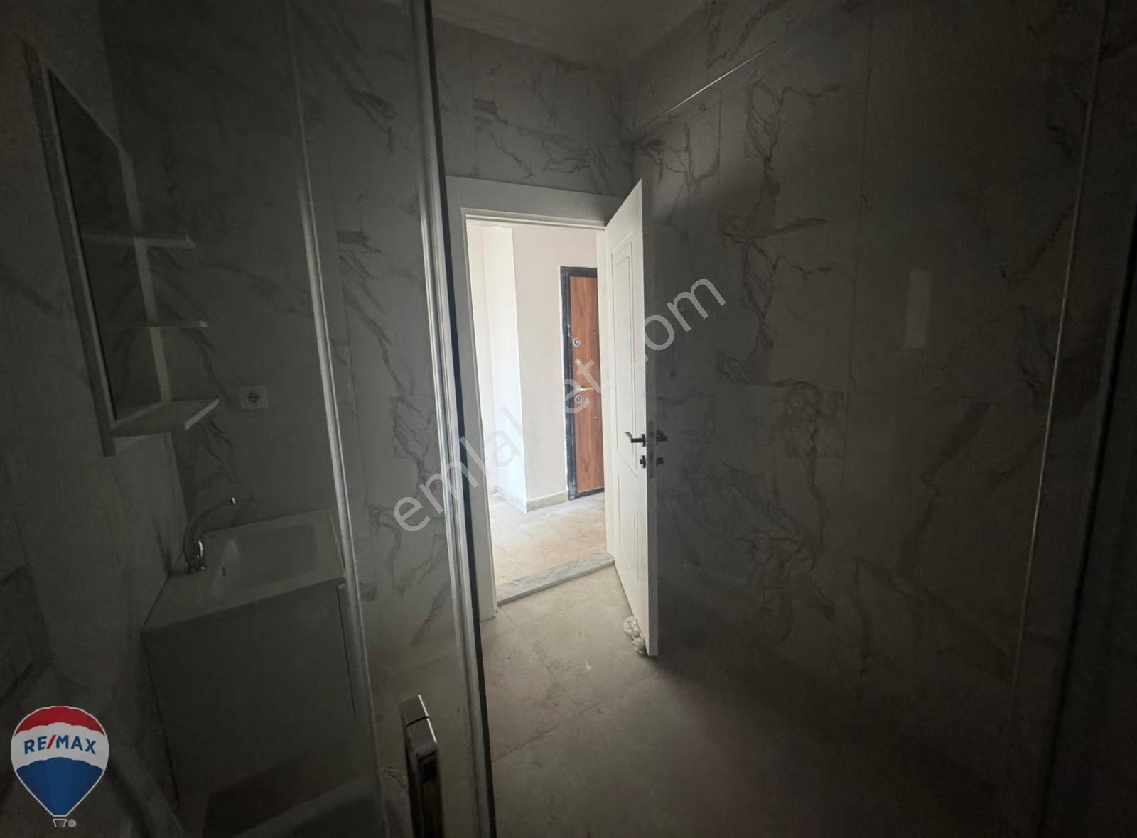 Cebecide Satılık 3+1 Ters Bahçe Dubleks Yazlık Remax Mavi'den - Görsel 15