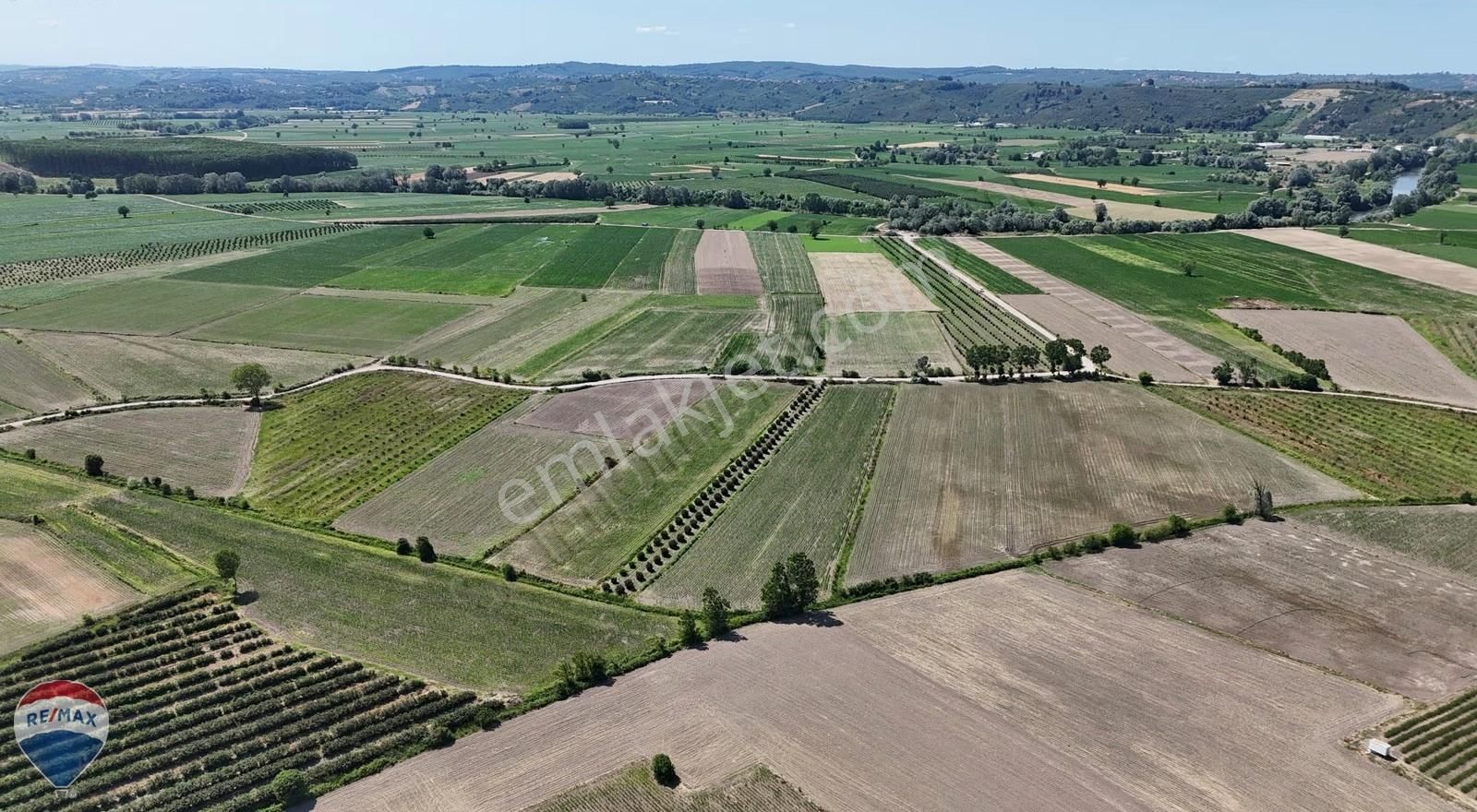 Karasu Limandere De Satılık Tarla Remax Mavi Tuncay Şen Den - Görsel 17