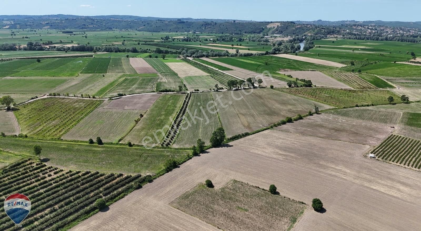 Karasu Limandere De Satılık Tarla Remax Mavi Tuncay Şen Den - Görsel 14