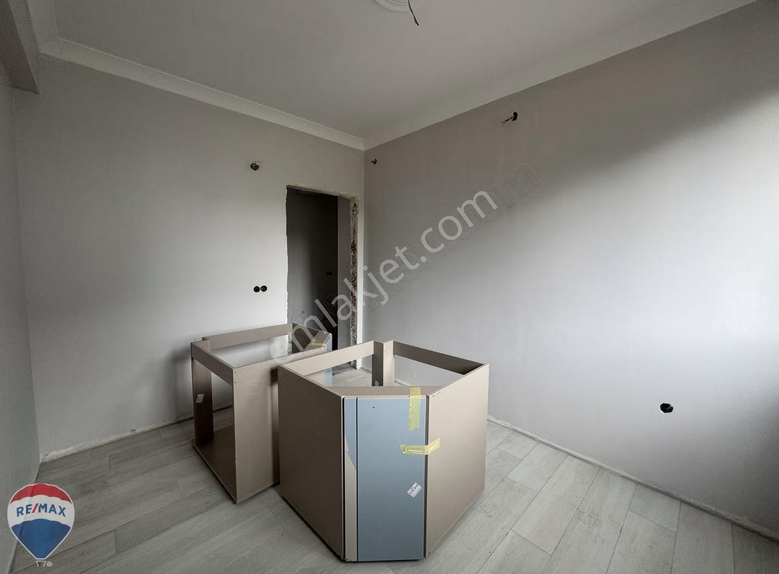 Arifiyede Sıfır 3+1 Site İçi Ve Cdde Cepheli Ebeveyn Banyolu - Görsel 22