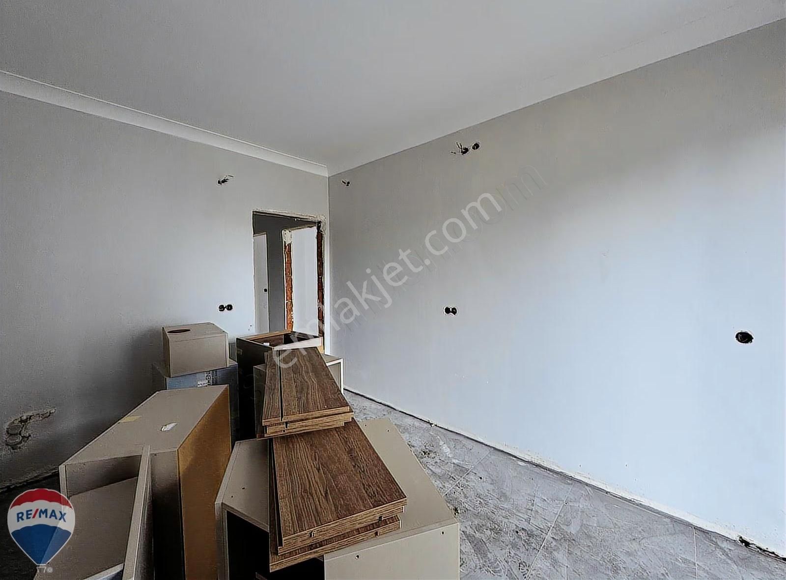 Arifiyede Sıfır 3+1 Site İçi Ve Cdde Cepheli Ebeveyn Banyolu - Görsel 6