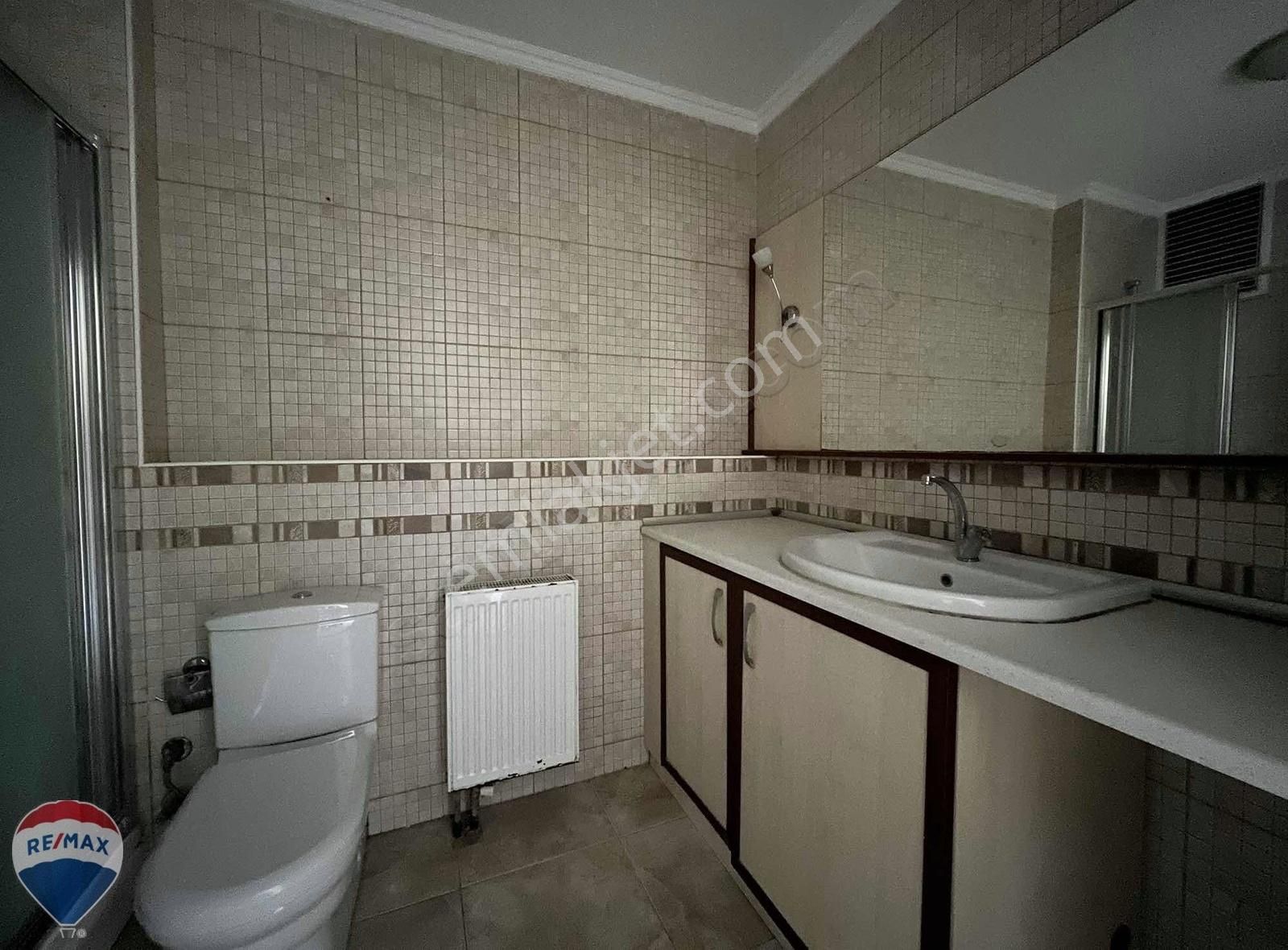 Remax Mavi'den Korucuk Baytur Sitesinde Kiralık 3+1 Daire - Görsel 20