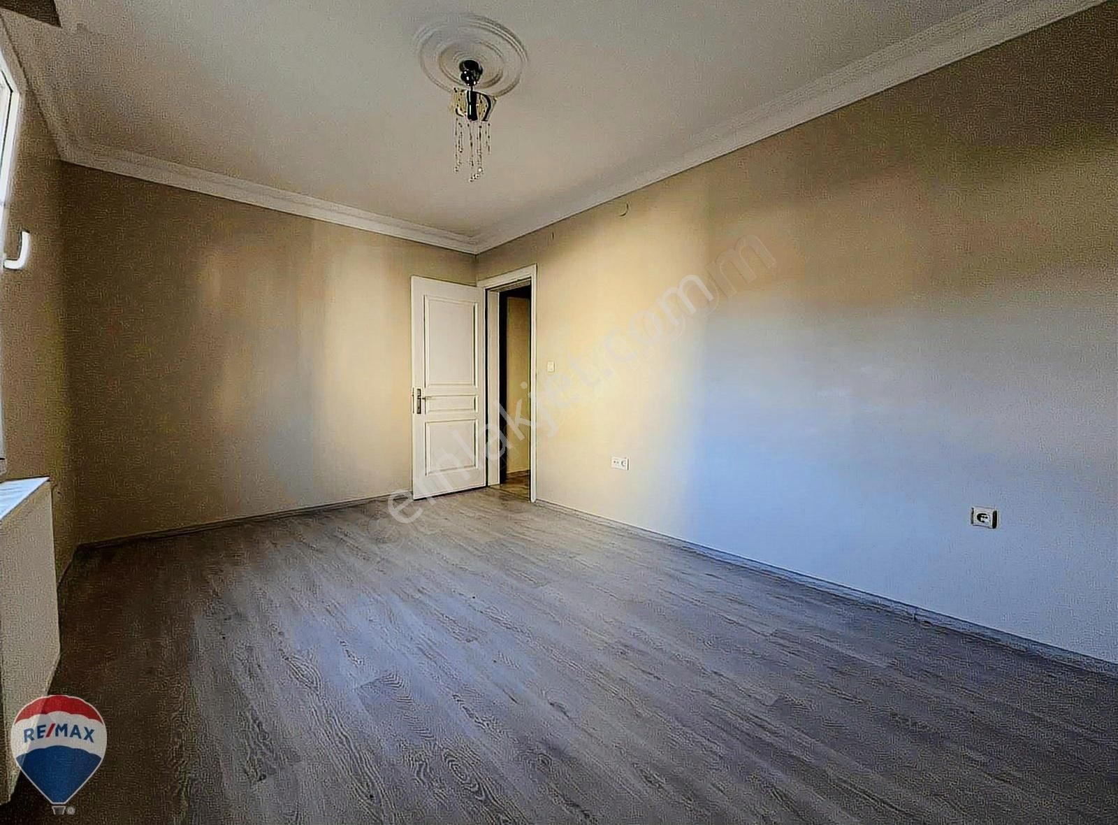 Remax Mavi'den Korucuk Baytur Sitesinde Kiralık 3+1 Daire - Görsel 30