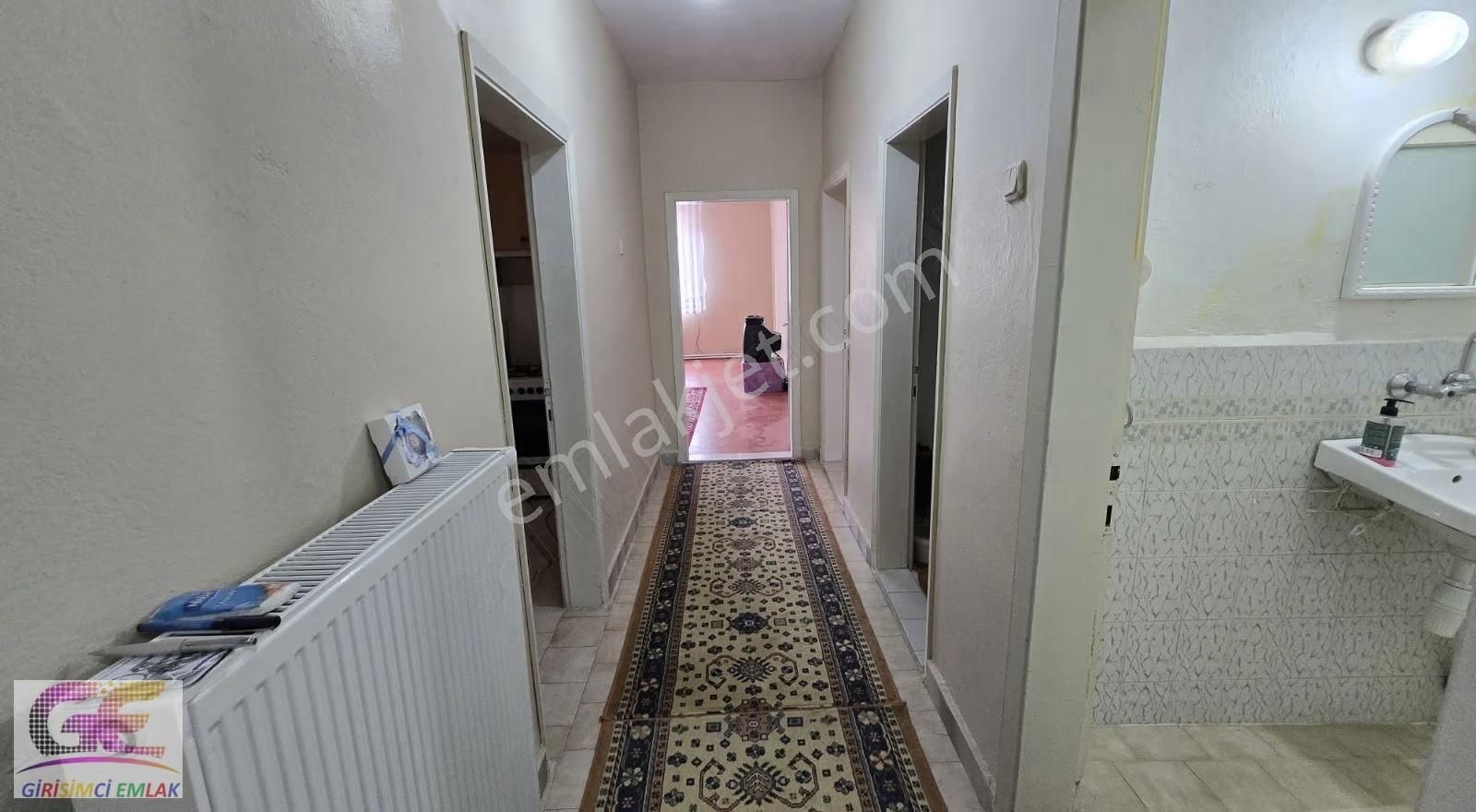 Girişimciden İstasyon Mah. İşyeri Üzeri Yüksek Giriş 3+1 Daire - Görsel 13