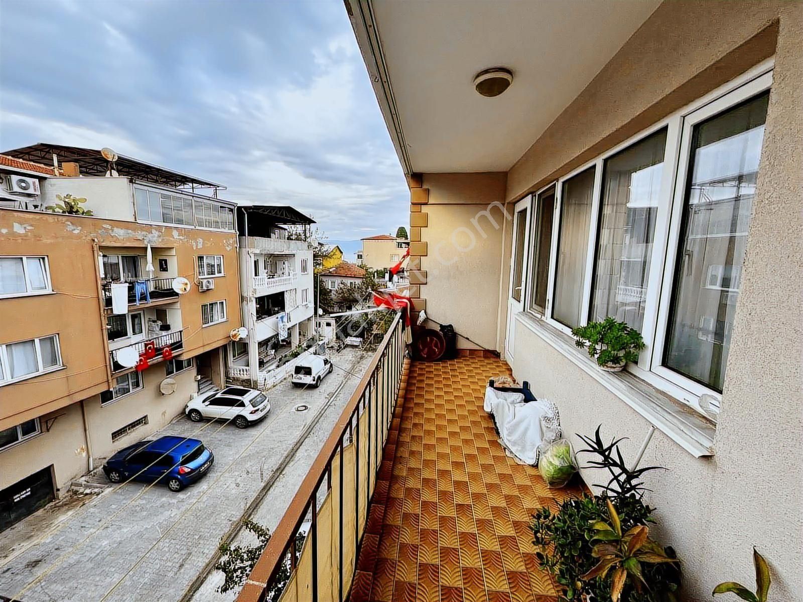 Mudanya Merkezde Ayrı Tapulu Komple Satılık Bina - Görsel 27