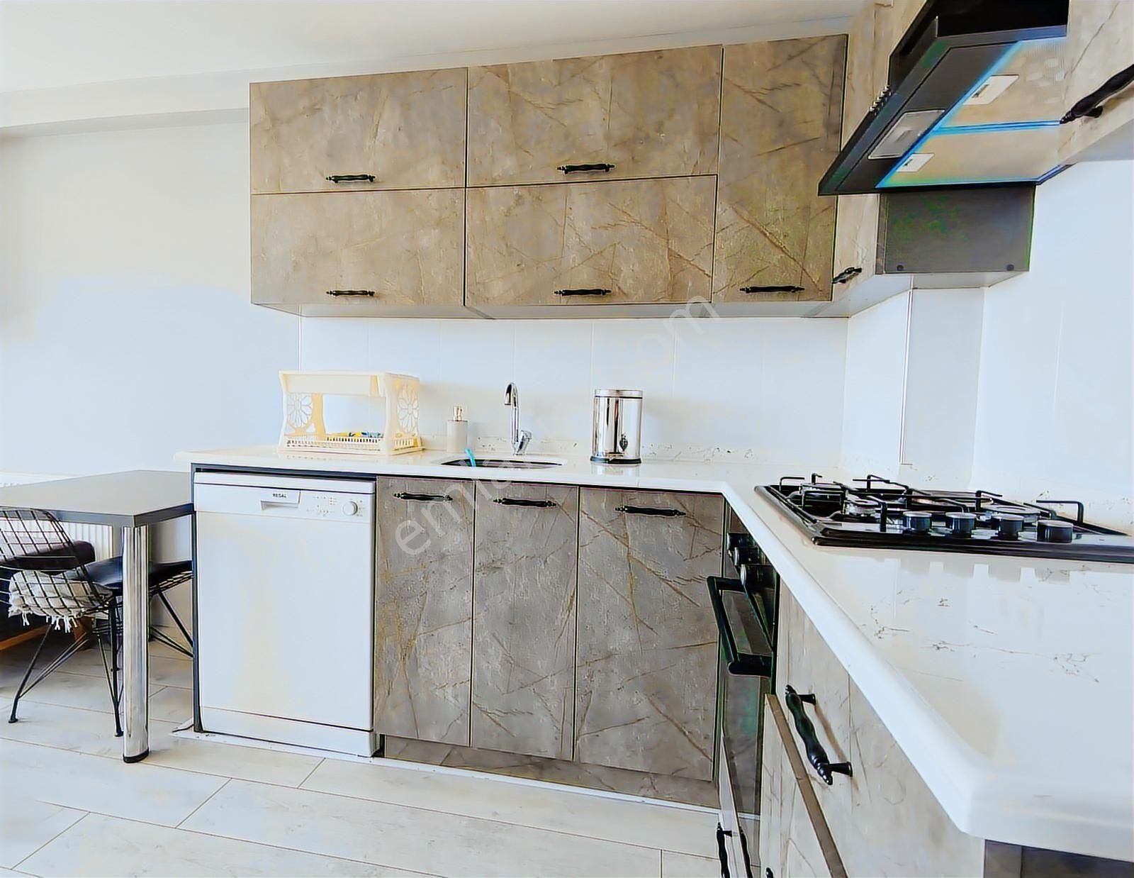 Damla Green Residenceda Deniz Manzaralı Eşyalı Satılık 2+1 Daire - Görsel 20