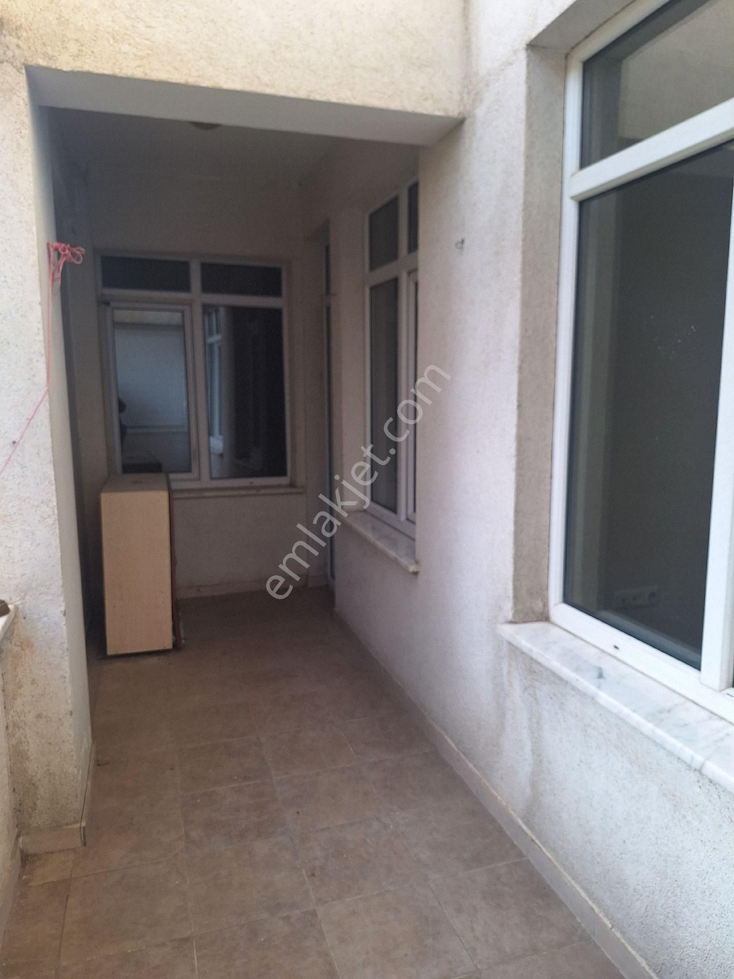 Şirintepe Mahallesi Cumhurıyet Kız Yurdu Sokağında 3+1 Kombili Kiralık Daire - Görsel 9
