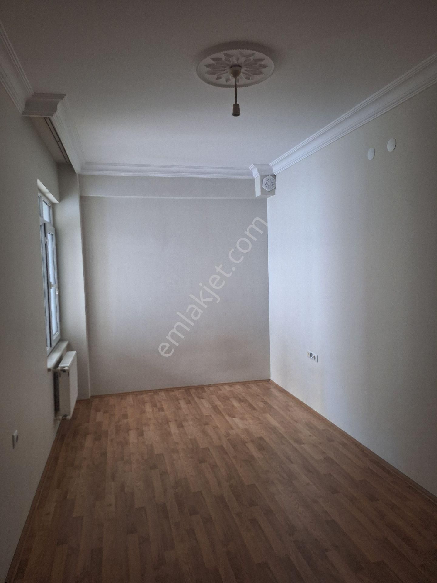 Şirintepe Mahallesi Cumhurıyet Kız Yurdu Sokağında 3+1 Kombili Kiralık Daire - Görsel 6