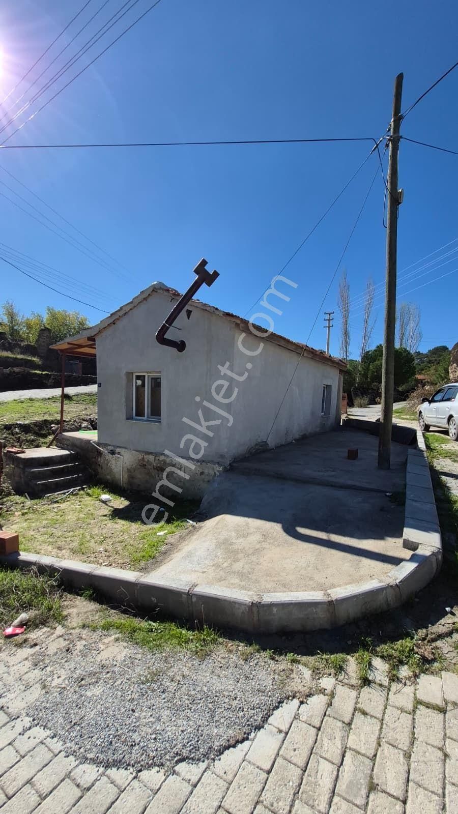 Satılık Köy Evi,elektrik Ve Su Aboneliği Bulunur - Görsel 7