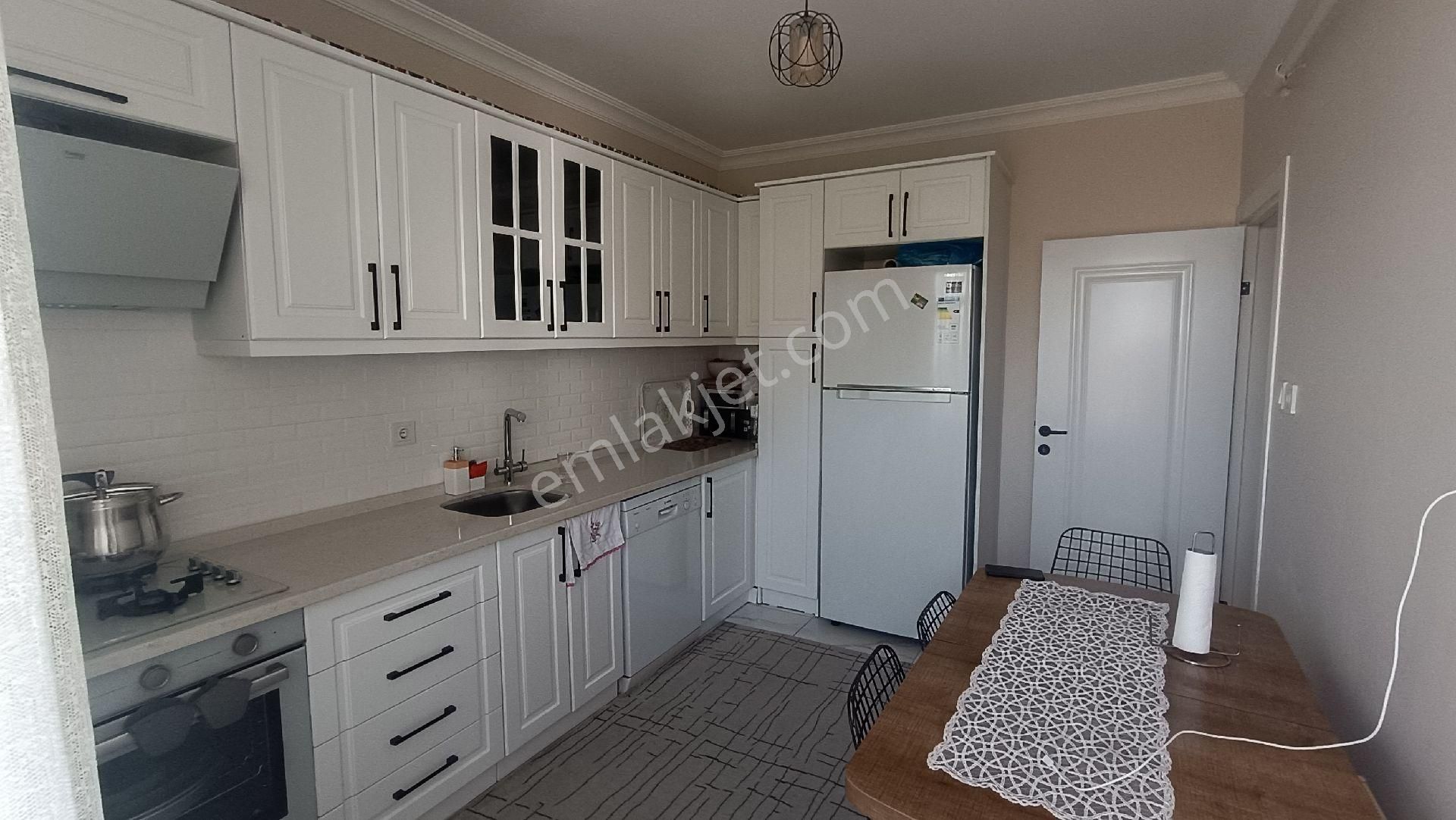 Körfez Hacıosman'da 239 M² 2 Katlı Müstakil Bahçeli Satılık Ev - Görsel 7