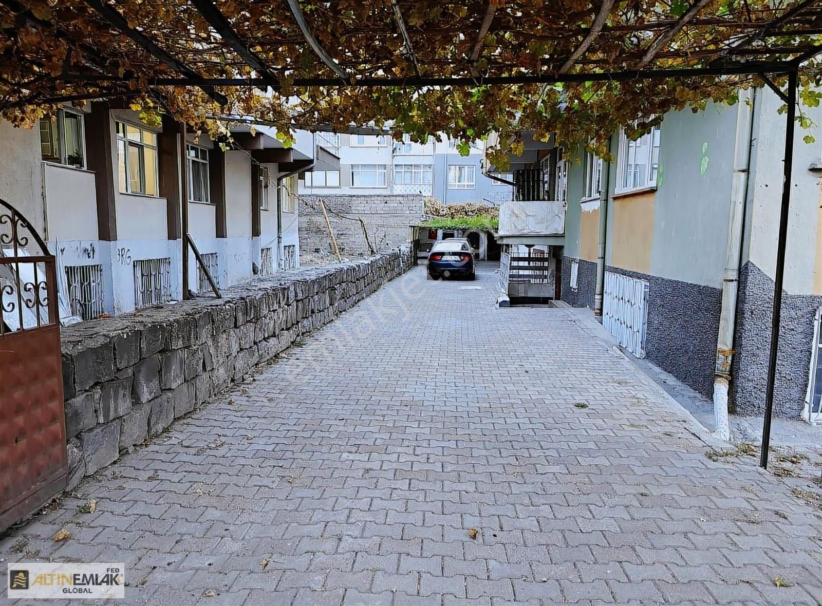 Fevzi Çakmak'ta Satılık 3+1 Kombili İçi Yapılı Daire - Görsel 3