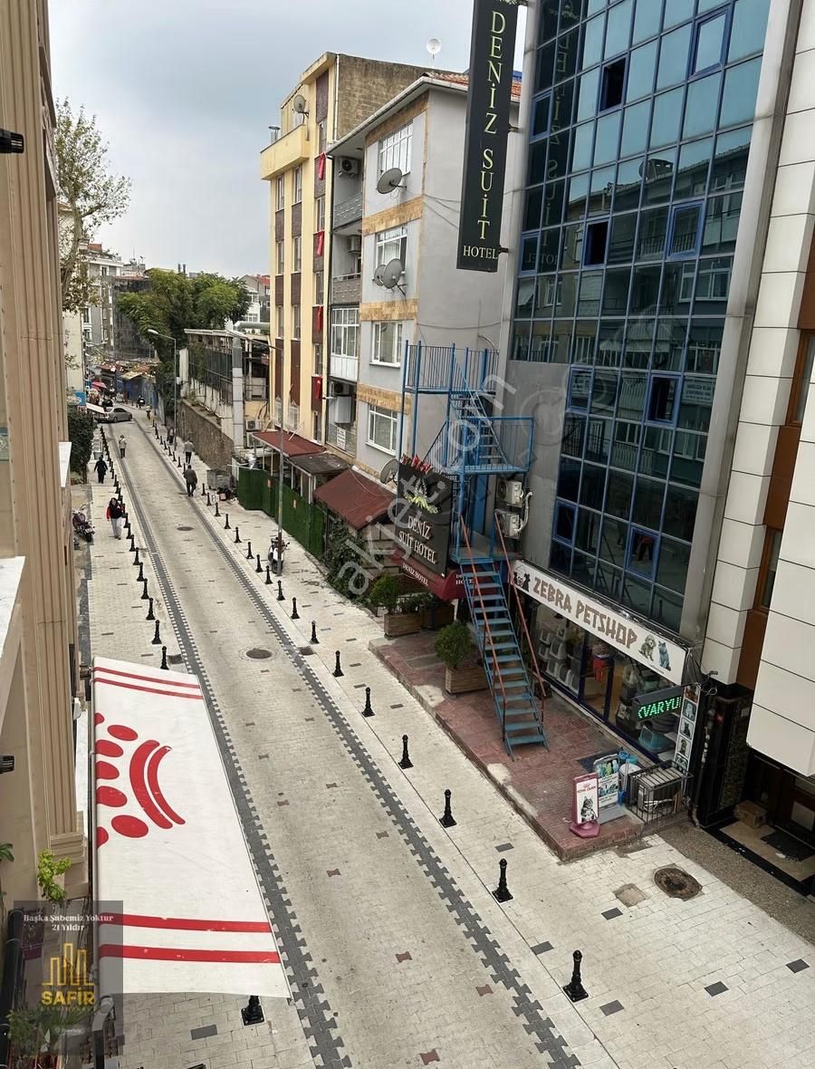 Bakırköy Merkezde Genç Binada Satılık 3+1 Kapalı Otoparklı Daire - Görsel 23