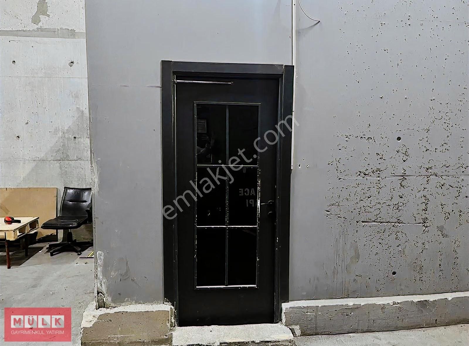 Sancaktepe'de Mülk Sahibin Den 1500 M2 Kiralık Depo - Görsel 6