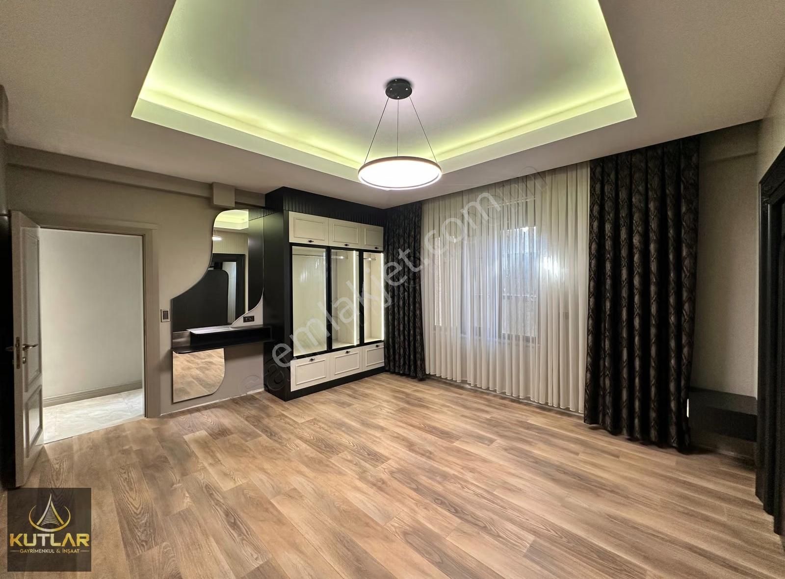 Kutlar'dan İbrahimli Vadipark Manzaralı Ultralüx 4.5+1 Daireler - Görsel 2