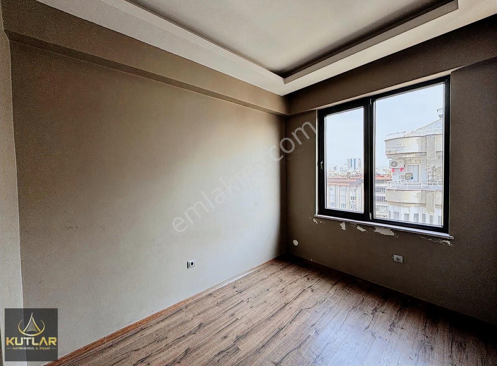 Kutlar'dan 25 Aralık Devlet Hastanesi Karşısı Satılık 2+1 Daire! - Görsel 13