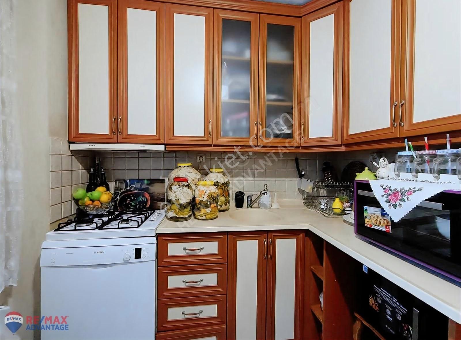 Remax Advantage Hacıseyfettin Mh De Merkezi Lokasyon 3+1 Daire - Görsel 31