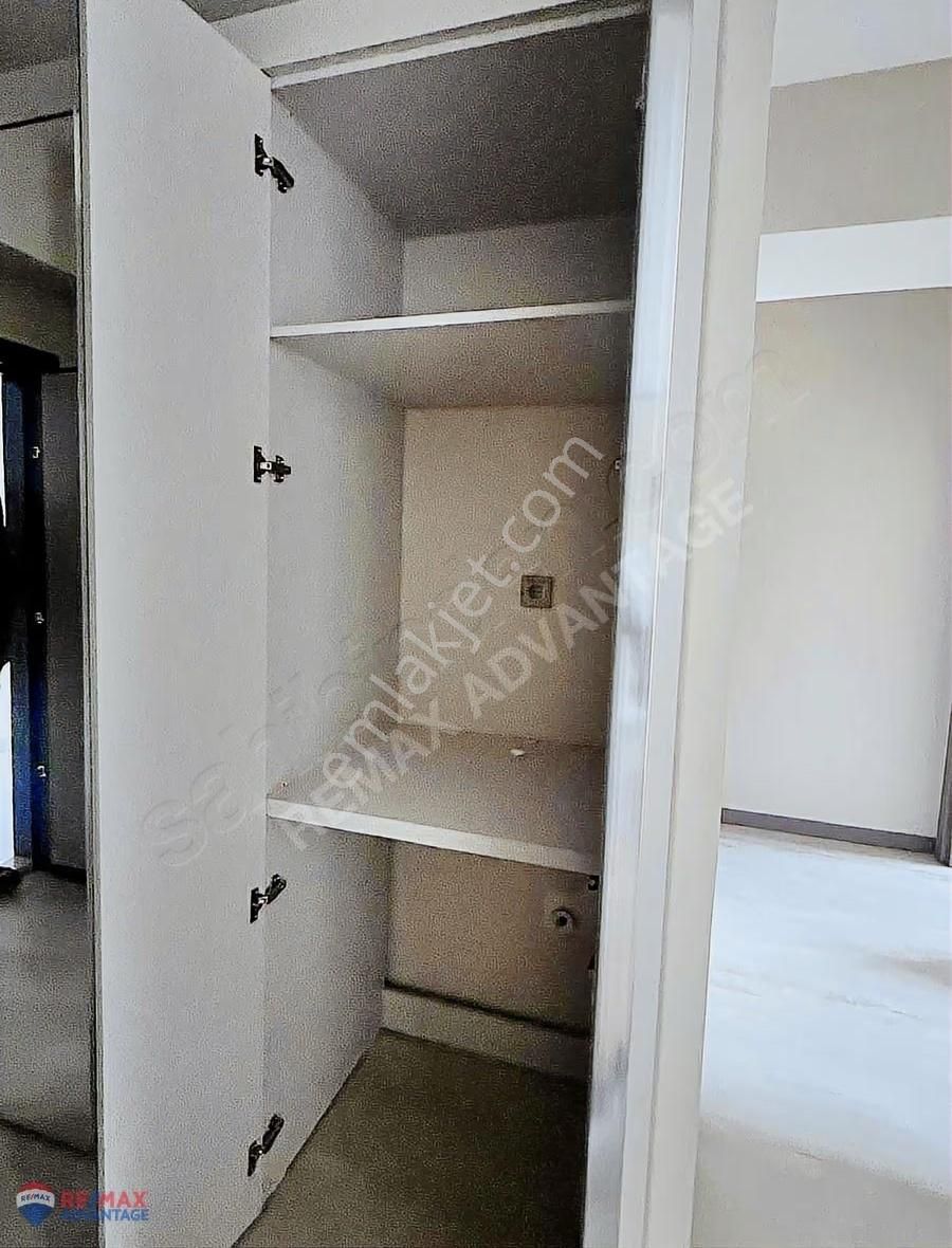Remax Advantage- İ.ünal Caddesi Üstü O'ritim Sitesi Kiralık 2+1 - Görsel 11