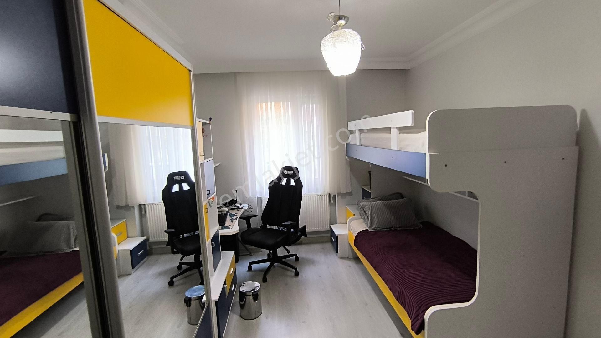 Bahçelievler Yenibosna Zafer M. 3+1 3.kat Asansör Otopark Dekorlu Satılık Daire - Görsel 29