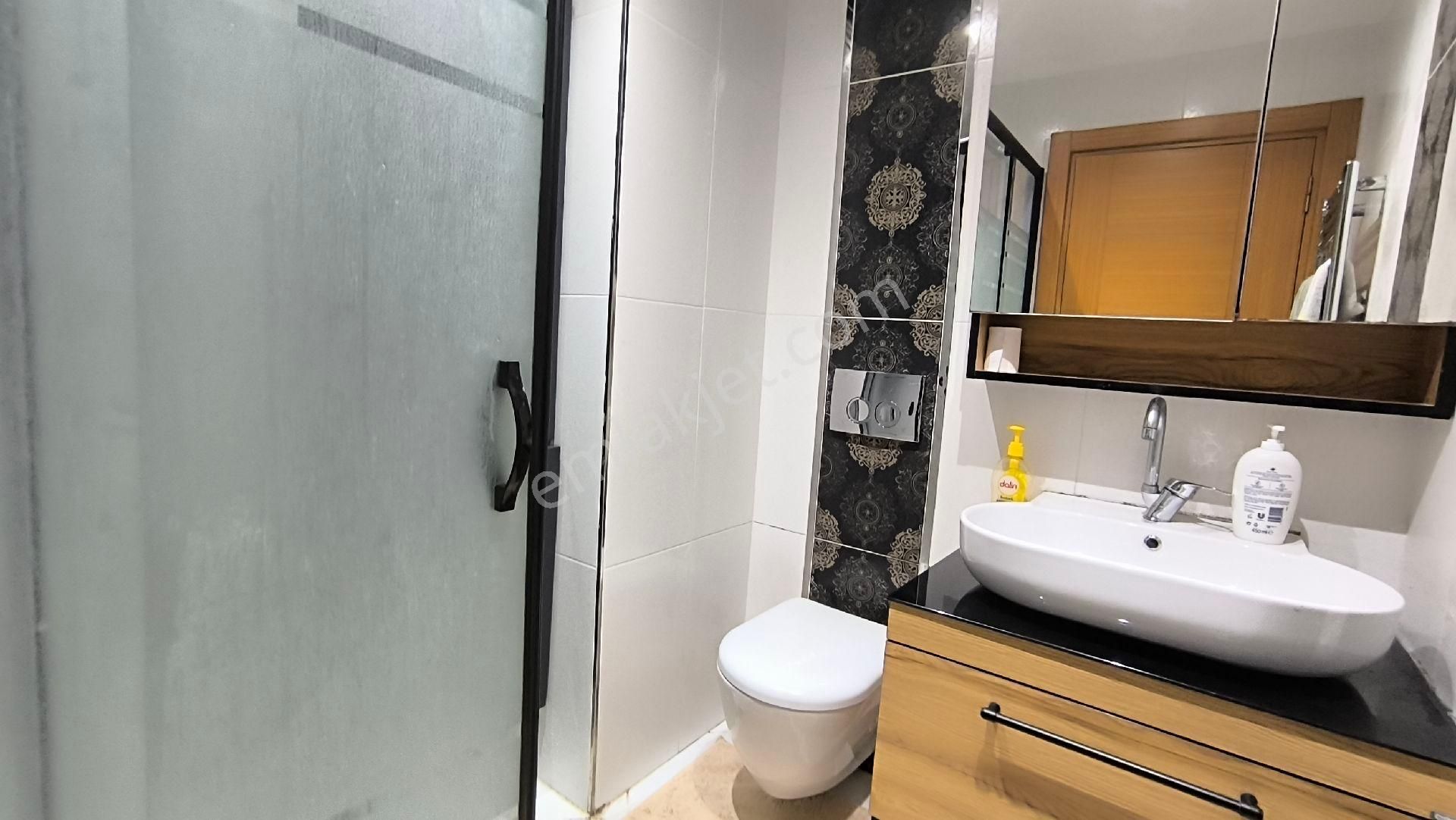 Bahçelievler Yenibosna Zafer M. 3+1 3.kat Asansör Otopark Dekorlu Satılık Daire - Görsel 32