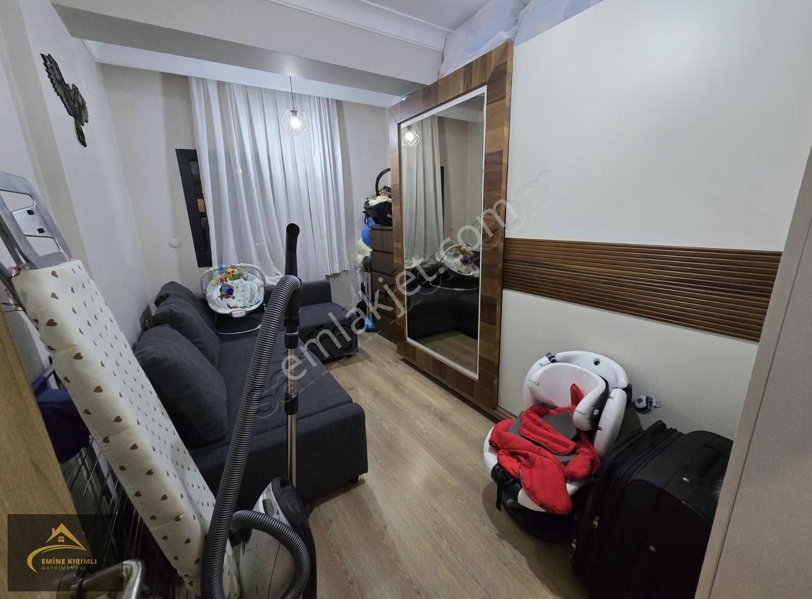 Şenler Forum'da 2+1 Köşe Önü Açık Kat 6 Karanlık Odasız - Görsel 9