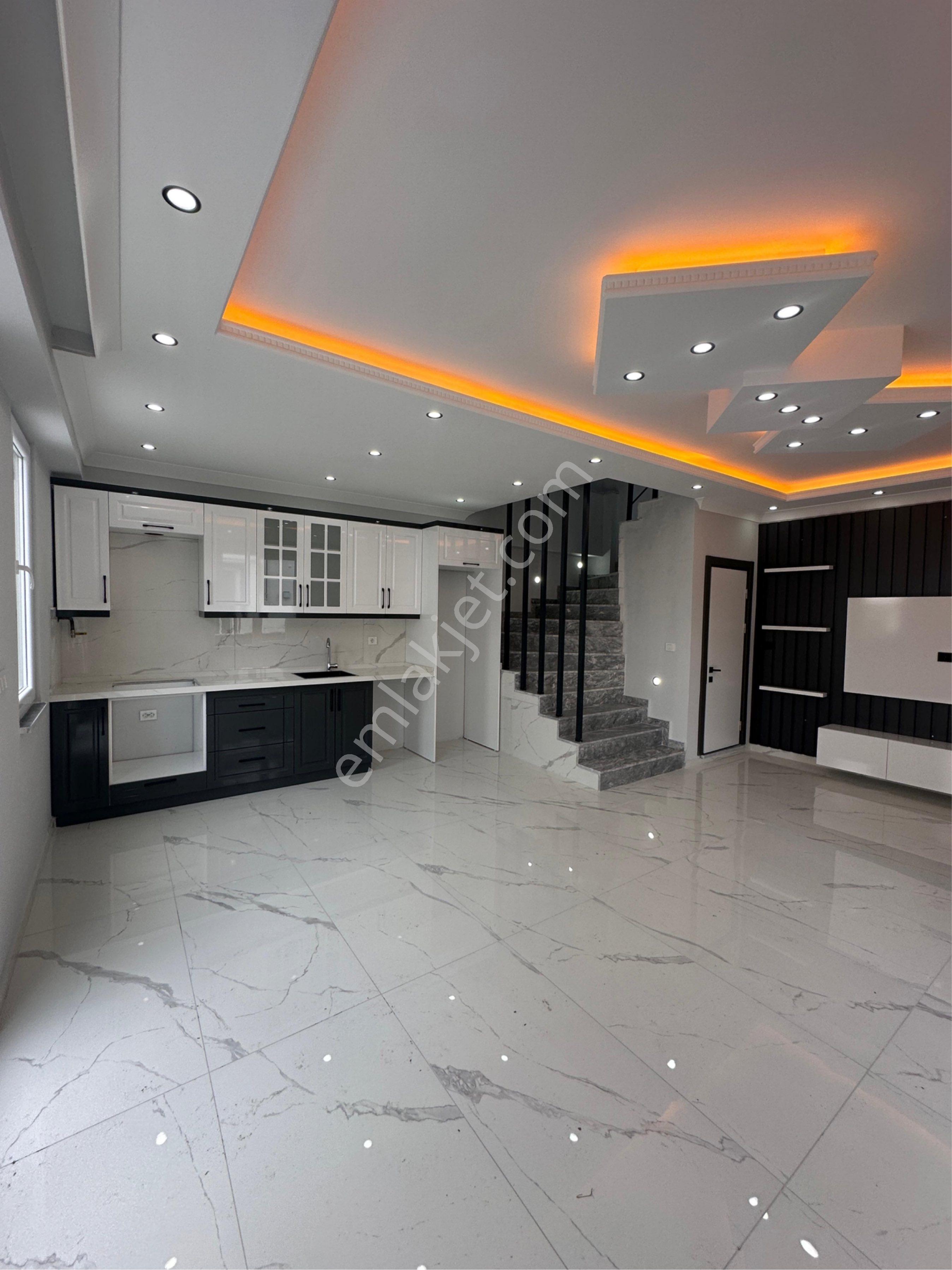 3+1 Deniz Manzaralı Geniş Bahçeli Villa!! - Görsel 17