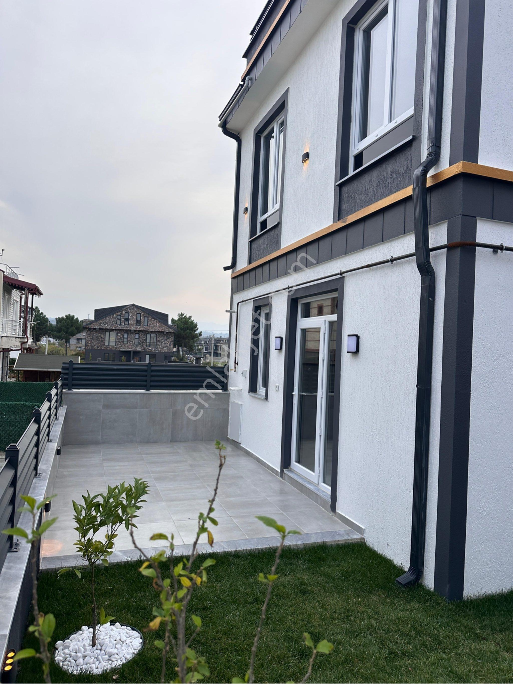 3+1 Deniz Manzaralı Geniş Bahçeli Villa!! - Görsel 9