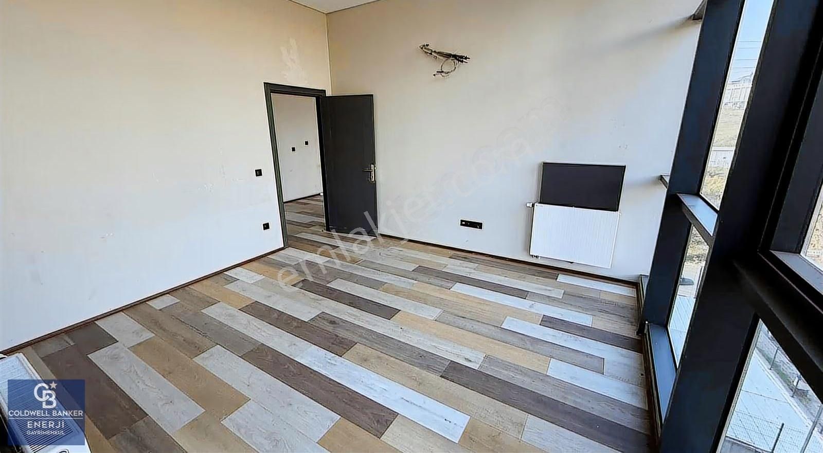 Avcılar Kiralık 1+1 90 M2 Ofis & İş Yeri E-5'e 100 M. Mesafede - Görsel 26