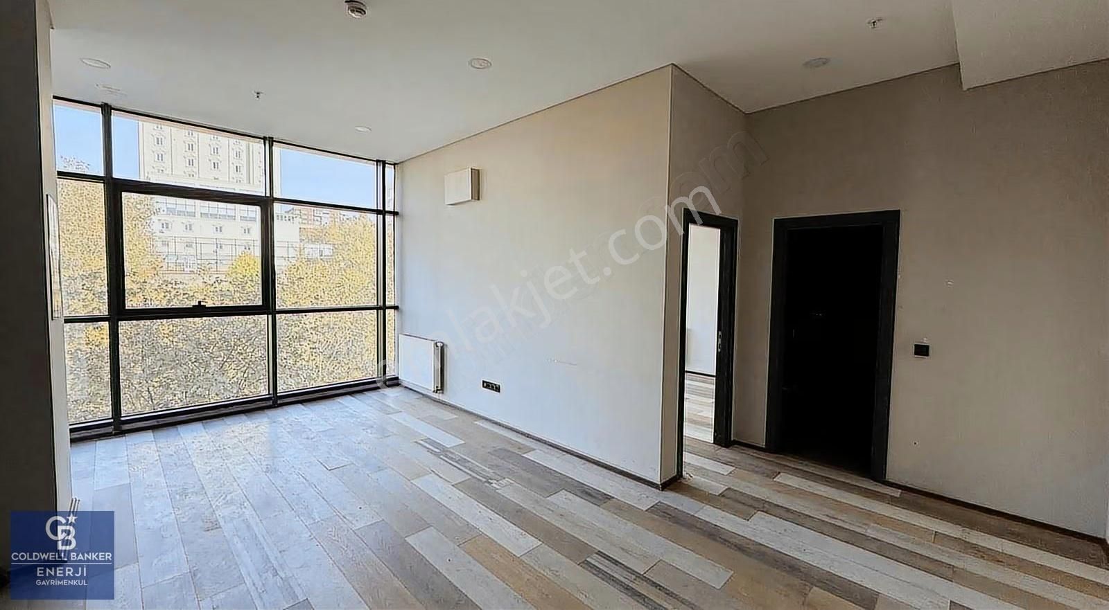 Avcılar Kiralık 1+1 90 M2 Ofis & İş Yeri E-5'e 100 M. Mesafede - Görsel 15