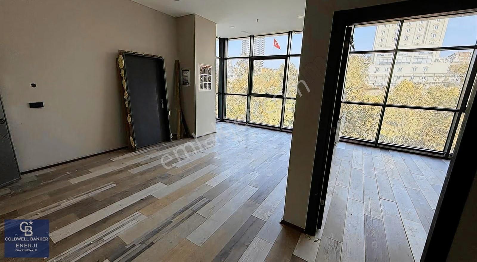 Avcılar Kiralık 1+1 90 M2 Ofis & İş Yeri E-5'e 100 M. Mesafede - Görsel 23