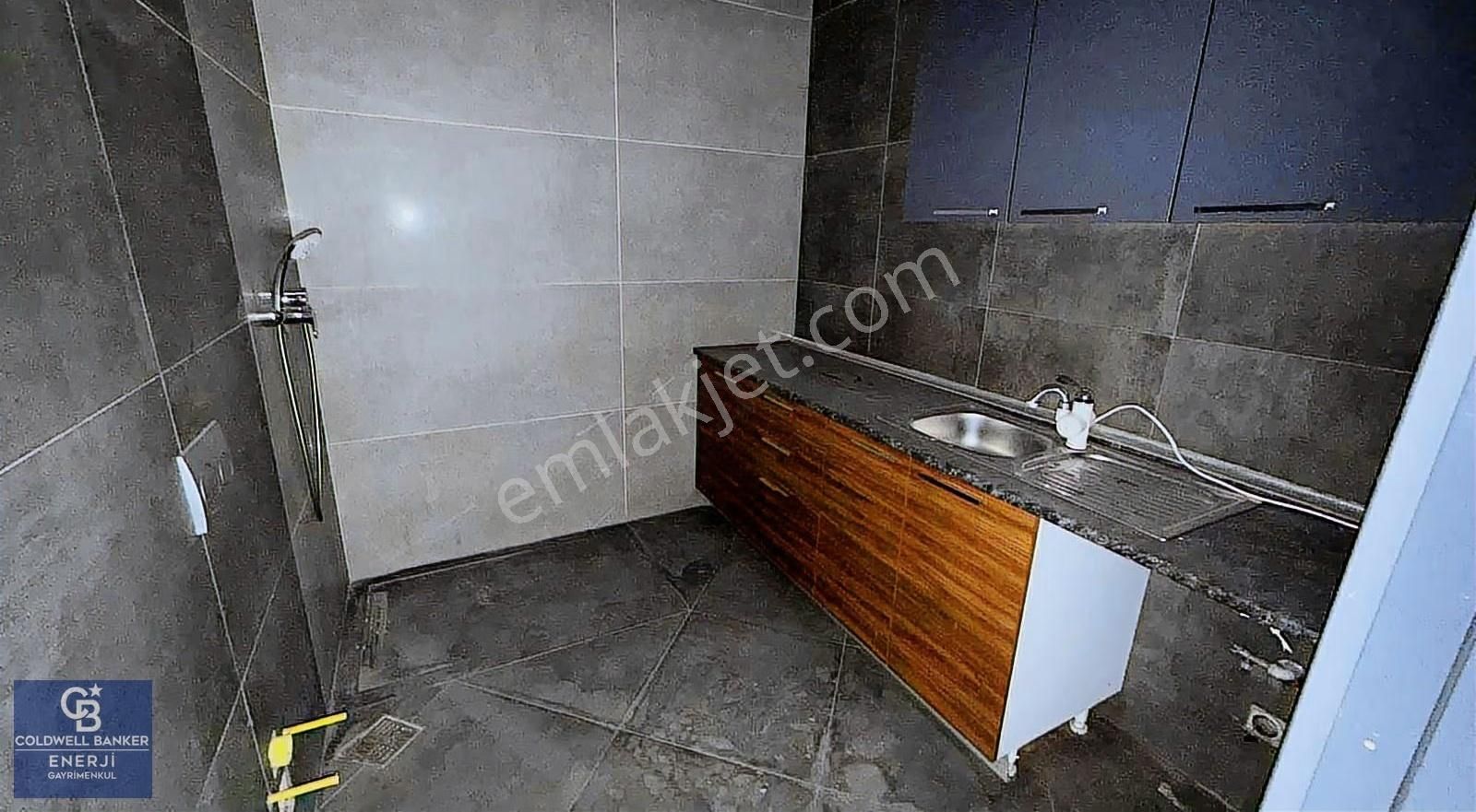 Avcılar Kiralık 1+1 90 M2 Ofis & İş Yeri E-5'e 100 M. Mesafede - Görsel 16