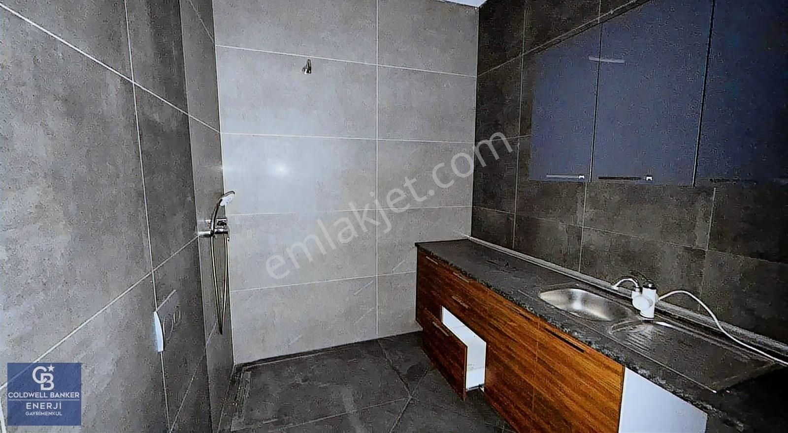 Avcılar Kiralık 1+1 90 M2 Ofis & İş Yeri E-5'e 100 M. Mesafede - Görsel 22