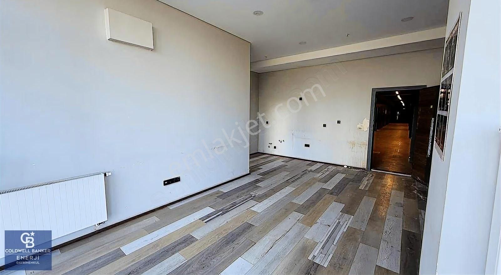 Avcılar Kiralık 1+1 90 M2 Ofis & İş Yeri E-5'e 100 M. Mesafede - Görsel 10