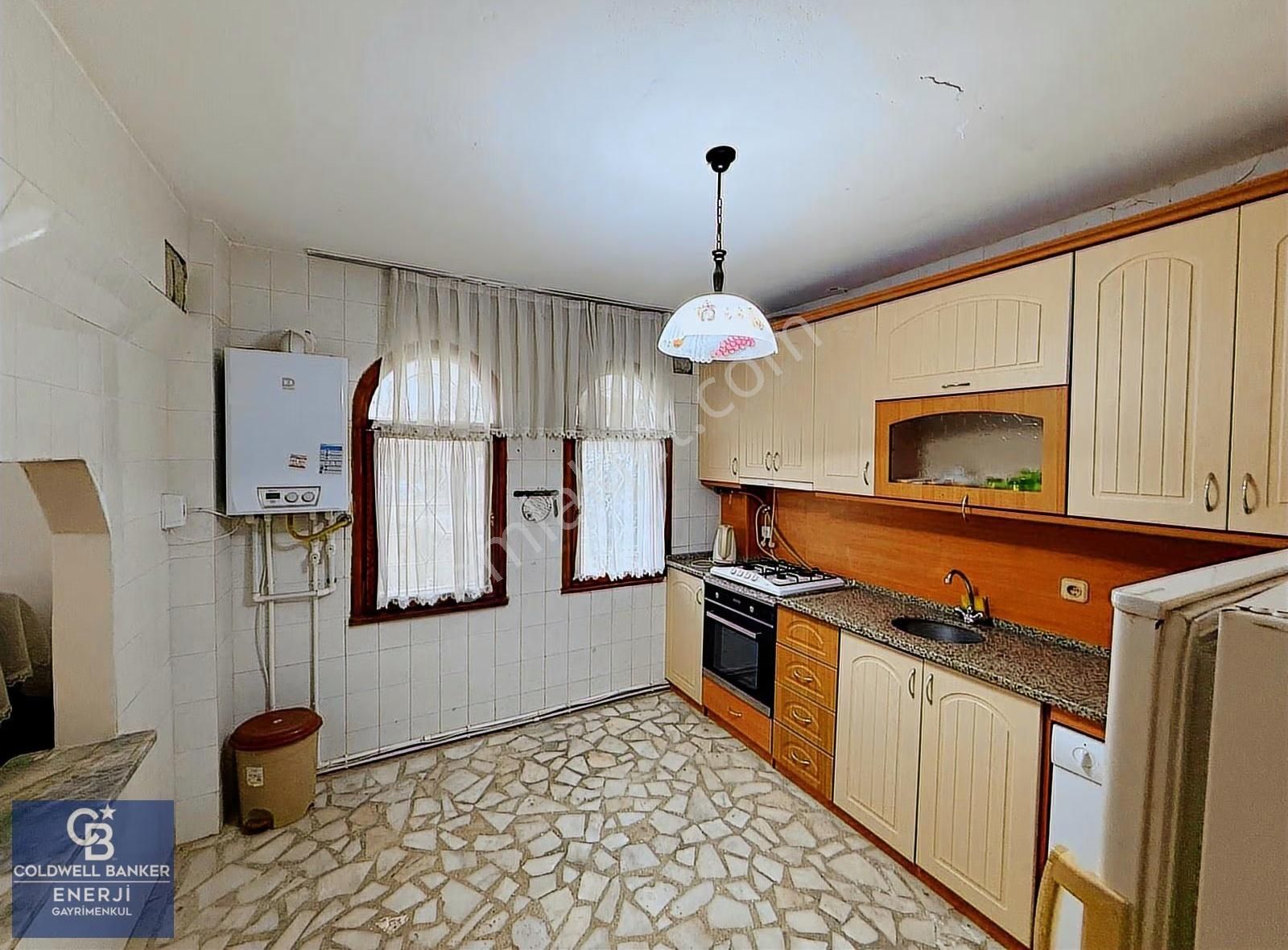 Silivri Cumhuriyet Mah. Satılık 4+1 Bahçeli İkiz Villa - Görsel 11