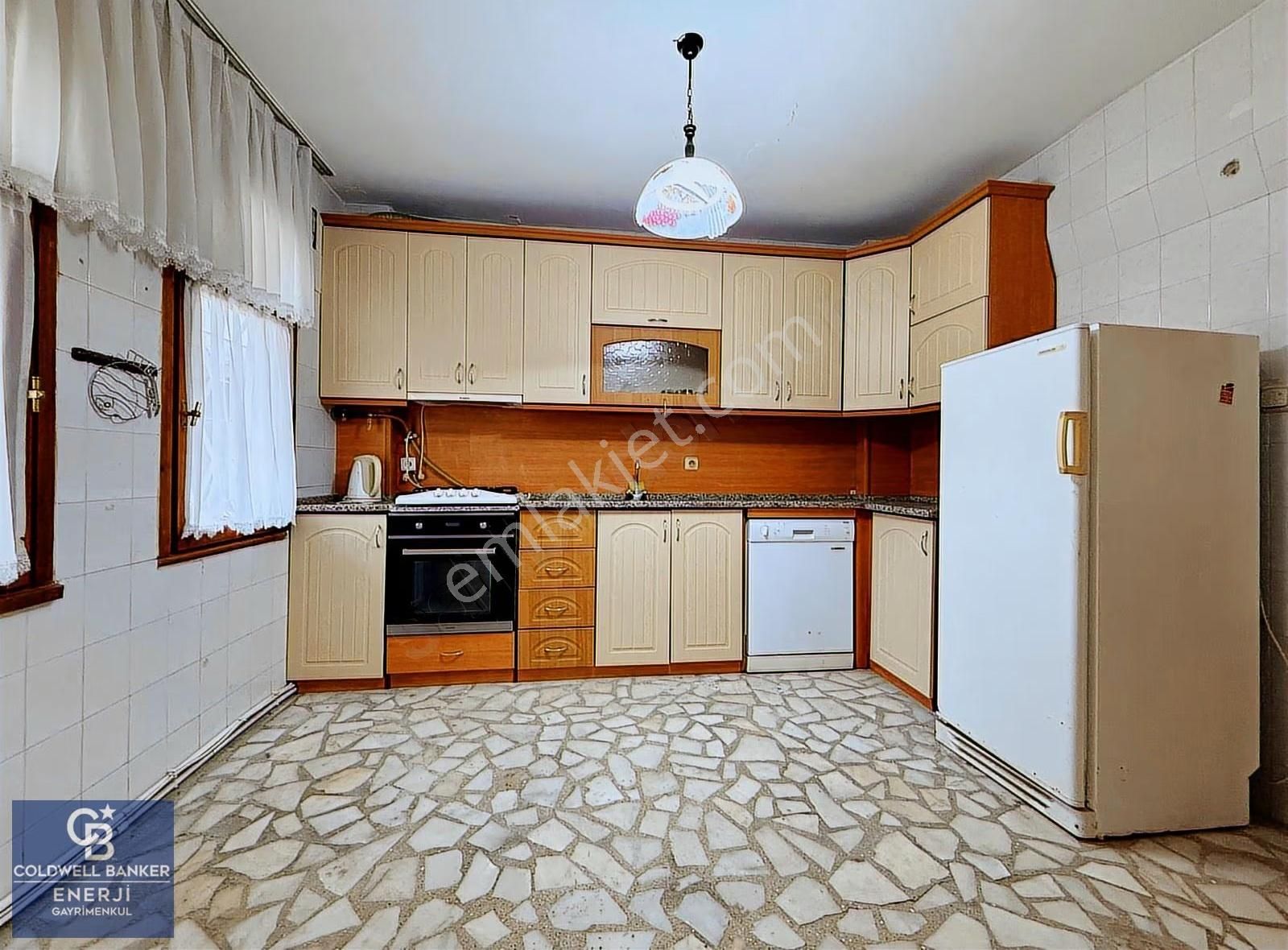 Silivri Cumhuriyet Mah. Satılık 4+1 Bahçeli İkiz Villa - Görsel 7