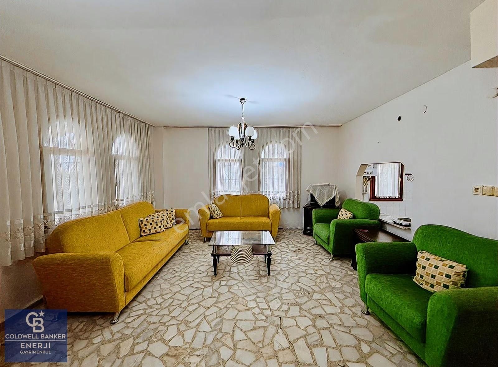 Silivri Cumhuriyet Mah. Satılık 4+1 Bahçeli İkiz Villa - Görsel 31