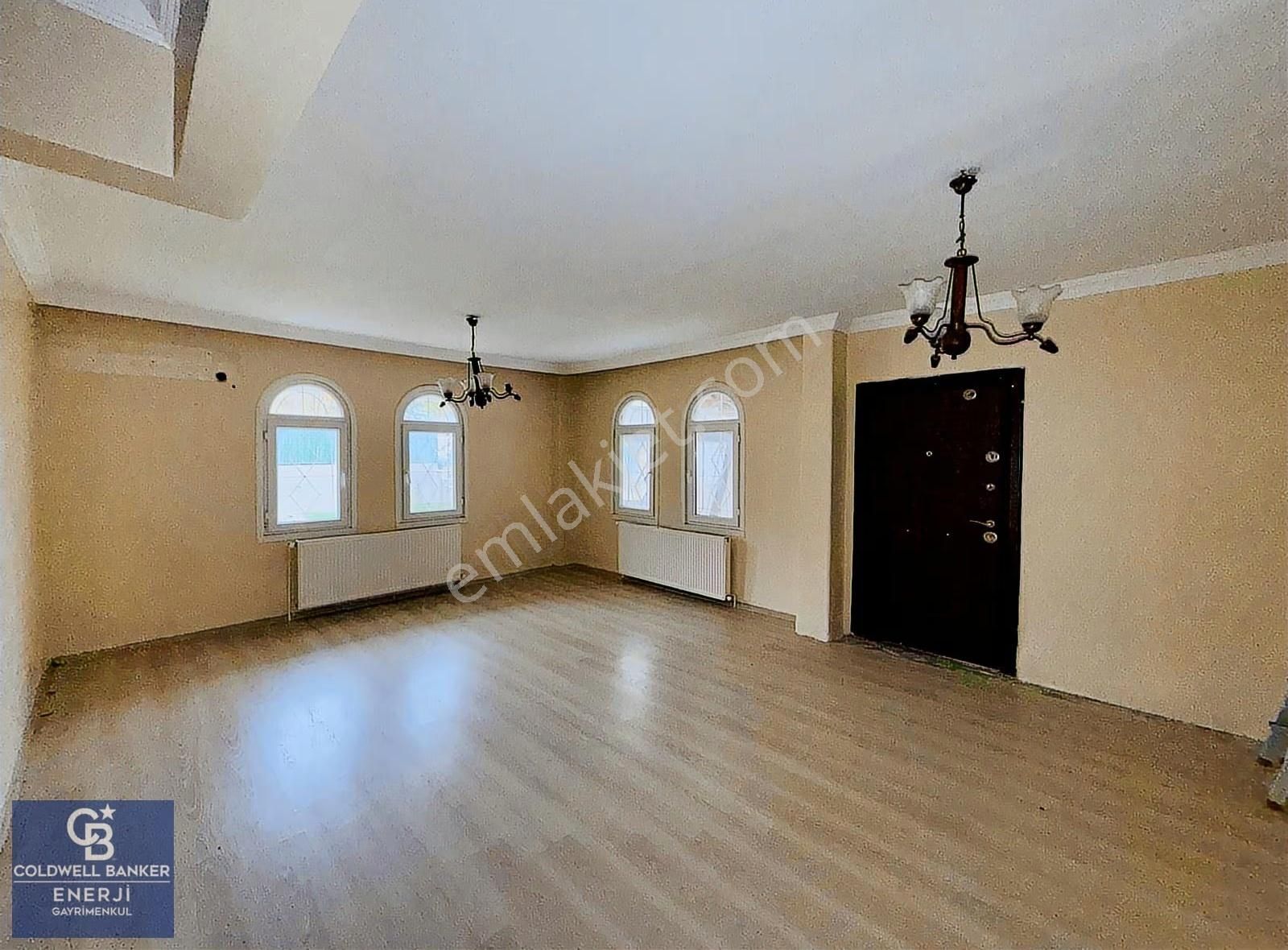 Silivri Cumhuriyet Mah. Satılık 2 Adet Bahçeli 4+1 İkiz Villa - Görsel 15