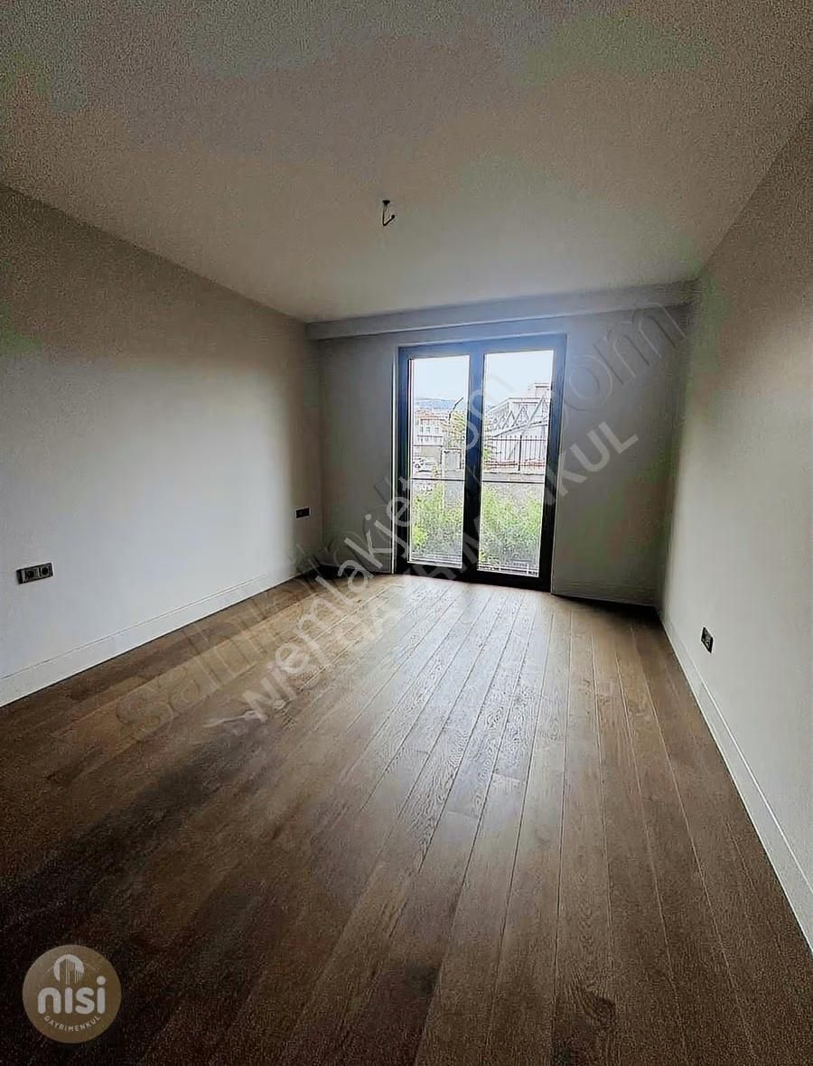 Litus İstanbul Satılık Şerefiyeli Büyük Bahçe Katı 3,5+1 - Görsel 12