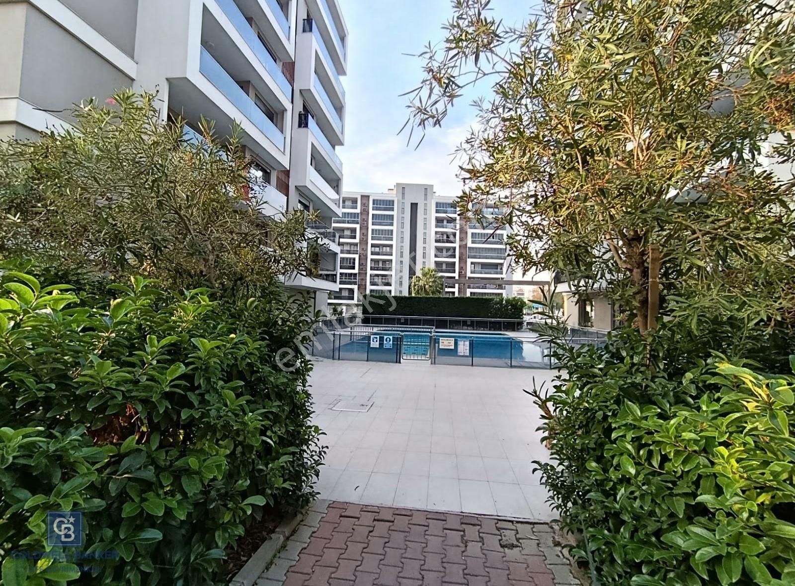 Ataşehir B Life2 Sitesinde Satılık 3+1 Daire