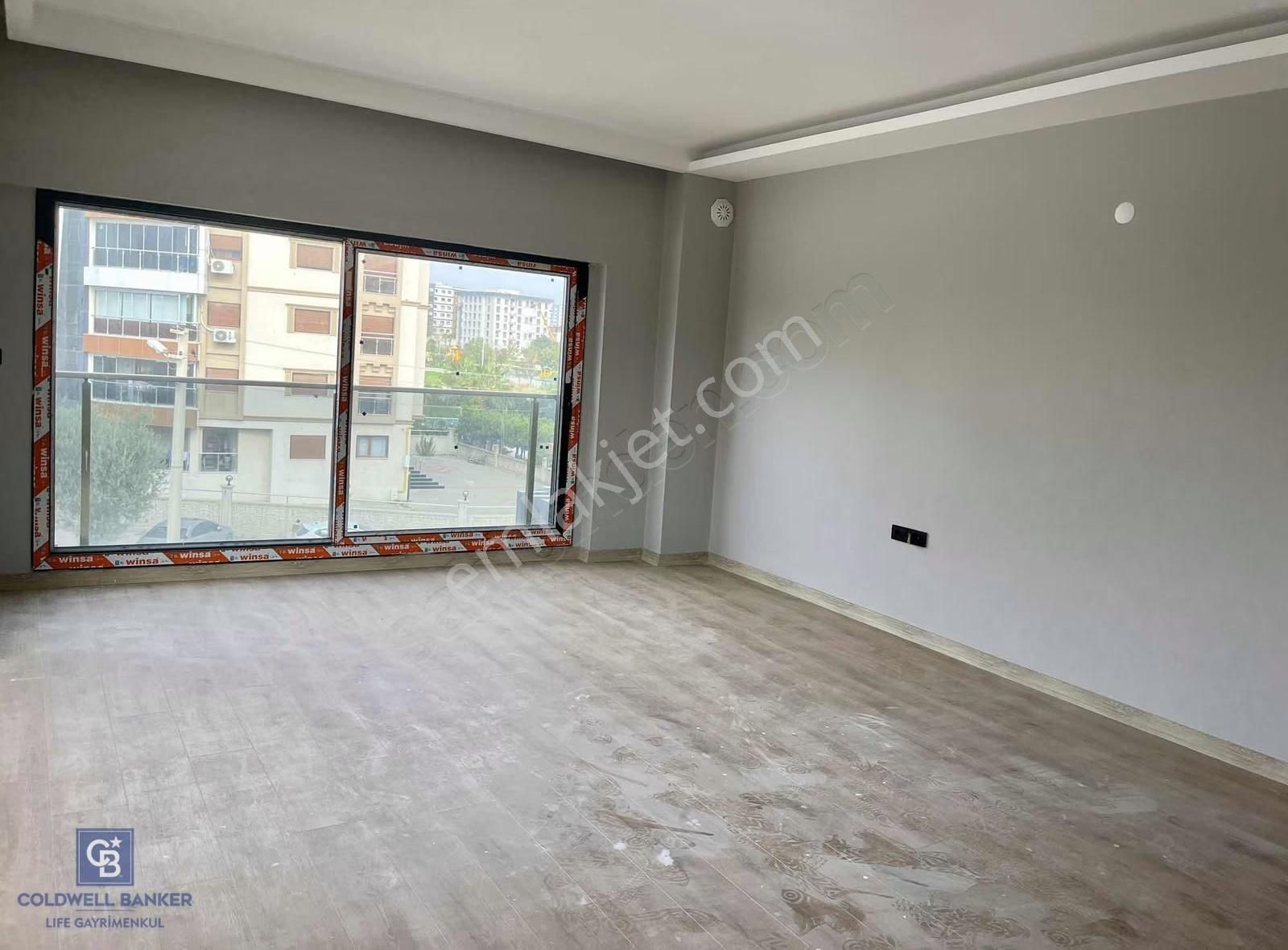 Çiğli Azel Deluxe Sitesinde Satılık Sıfır 3+1 Daire - Görsel 2