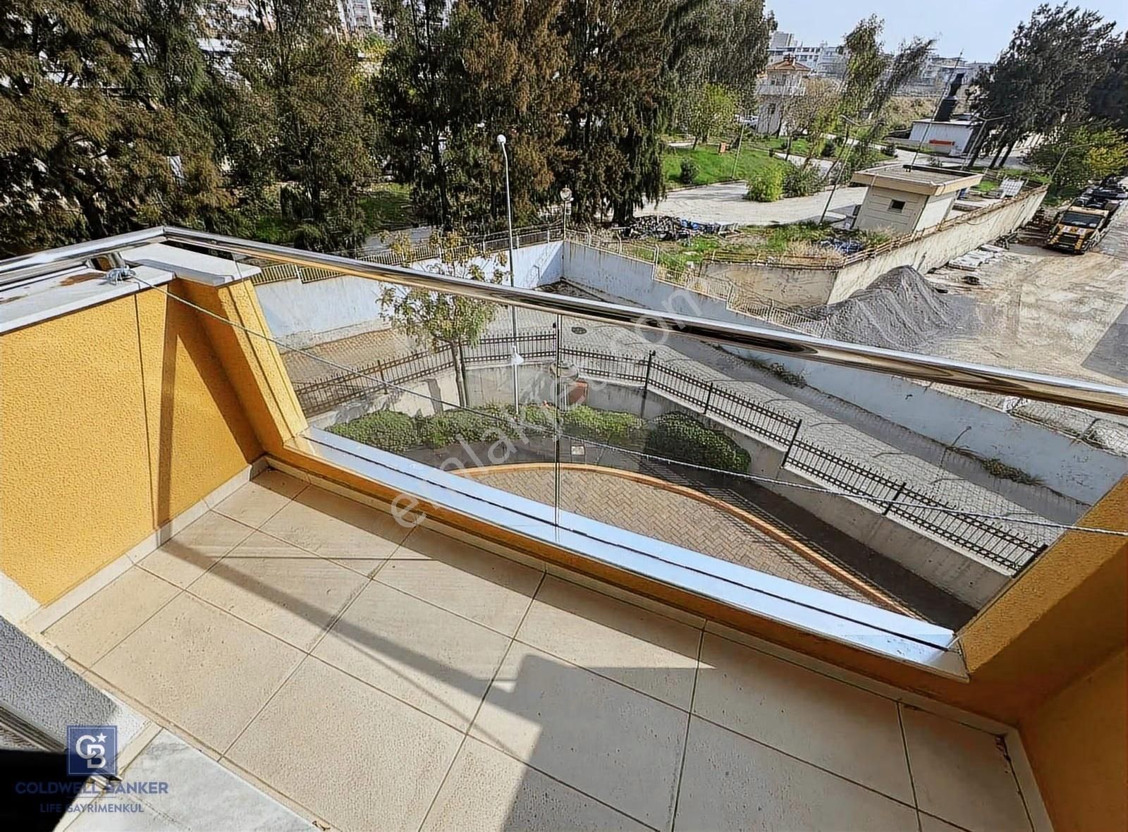 Karşıyaka Kaya Prestige Konutları Sağlam Zemin Satılık 3+1 Daire - Görsel 9