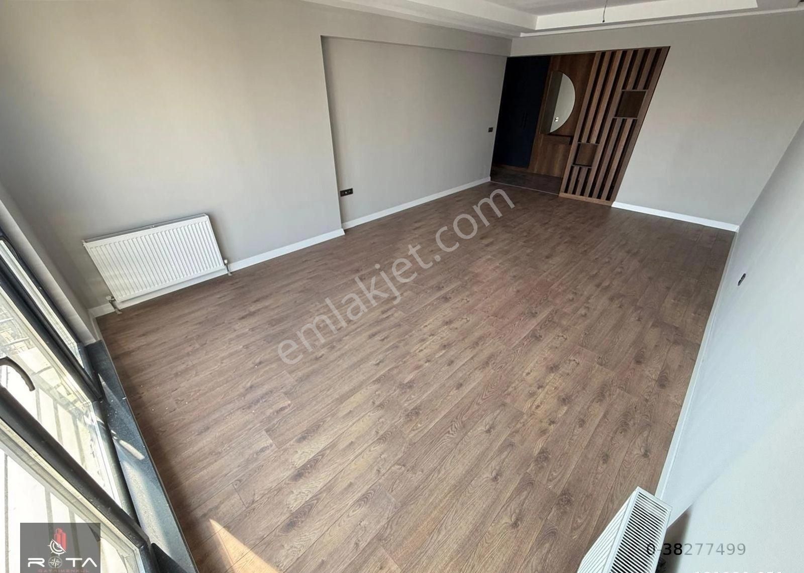 Eksiksiz Yapısıyla 8.katta 3+1 165m2 Sıfır,süperlüx Site Dairesi - Görsel 8