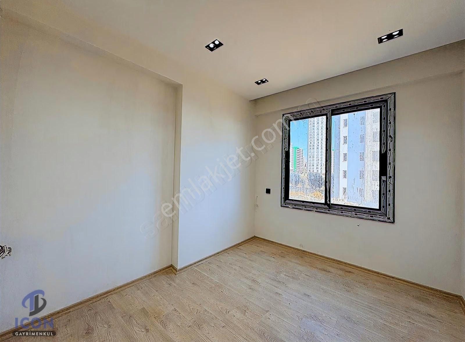 Icon'dan 75.yıl Mah Kaliteli Malzeme Geniş Oturum Gerçek Bm 2+1 - Görsel 19