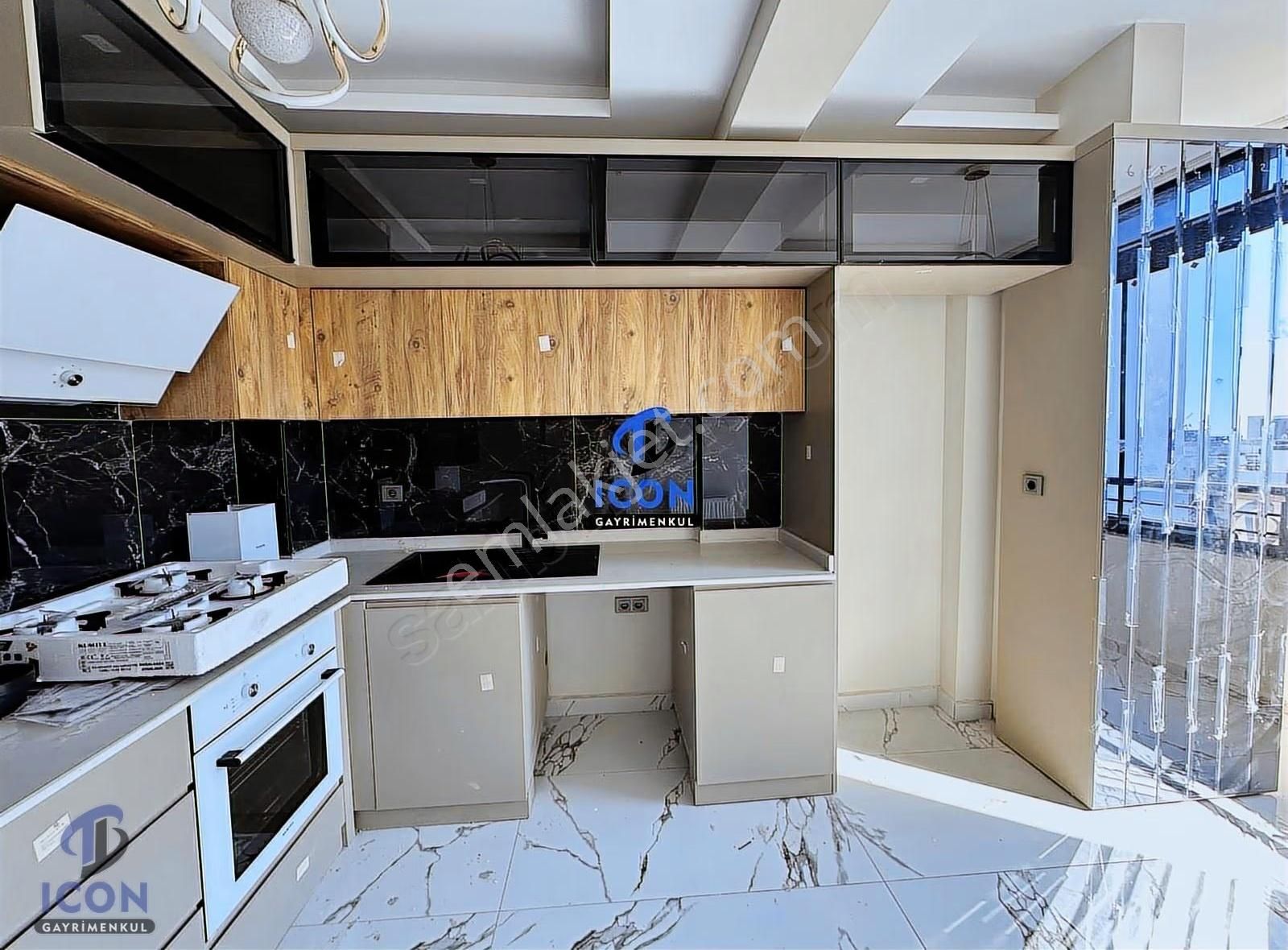 Icon'dan Akdeniz Mah. Son Kat Sevenler İçin Deniz Manzaralı 2+1 - Görsel 6