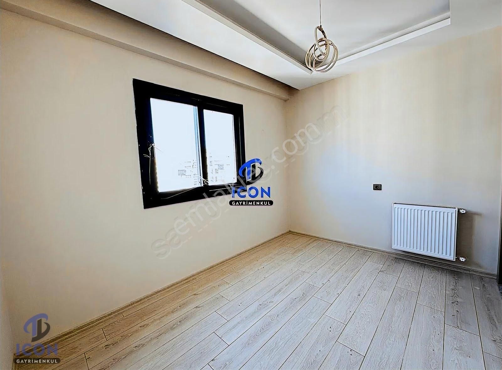 Icon'dan Akdeniz Mah. Son Kat Sevenler İçin Deniz Manzaralı 2+1 - Görsel 4